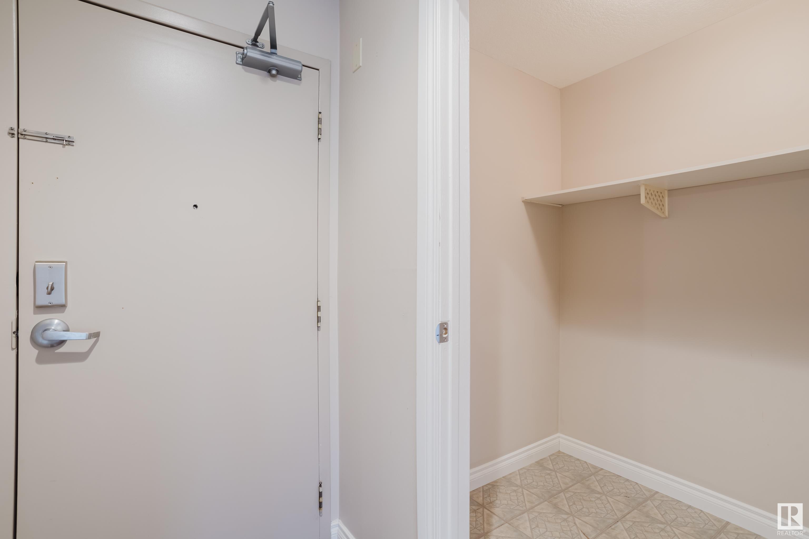      #303 11324 97 ST NW , Edmonton,  ,T5G 1X1 ;  Listing Number: MLS E4420414