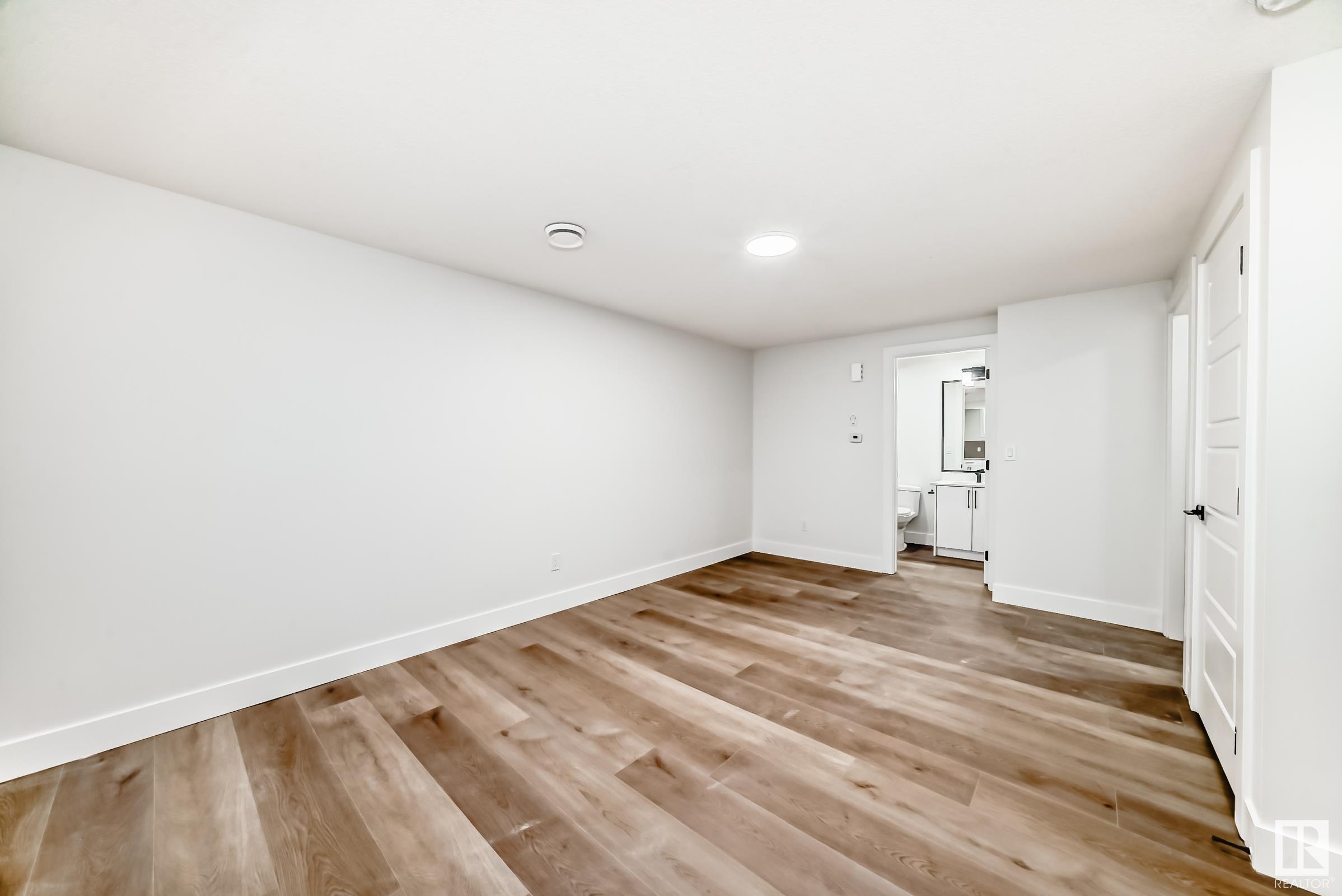      5028 67 ST , Beaumont,  ,T4X 2A2 ;  Listing Number: MLS E4420415