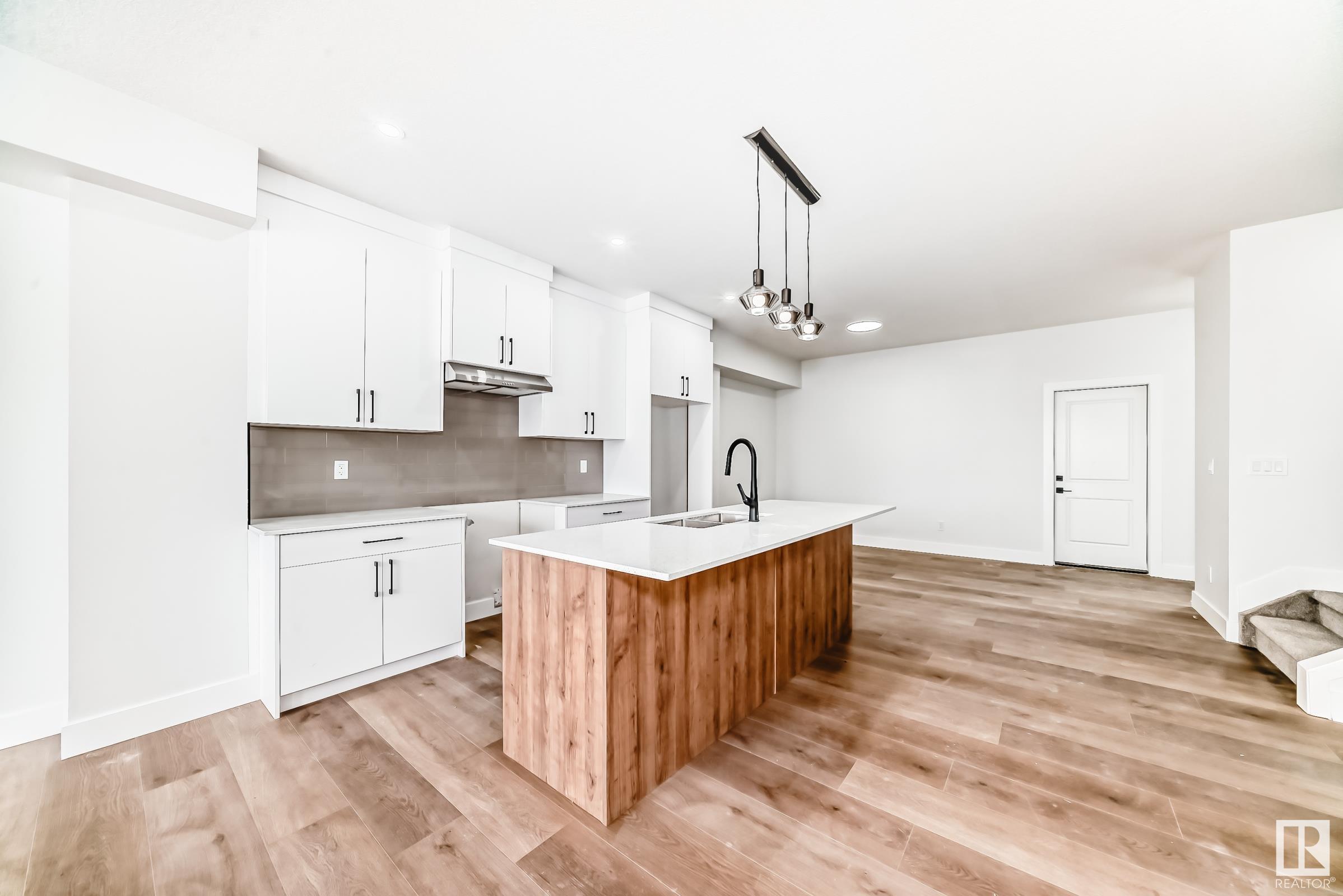      5028 67 ST , Beaumont,  ,T4X 2A2 ;  Listing Number: MLS E4420415