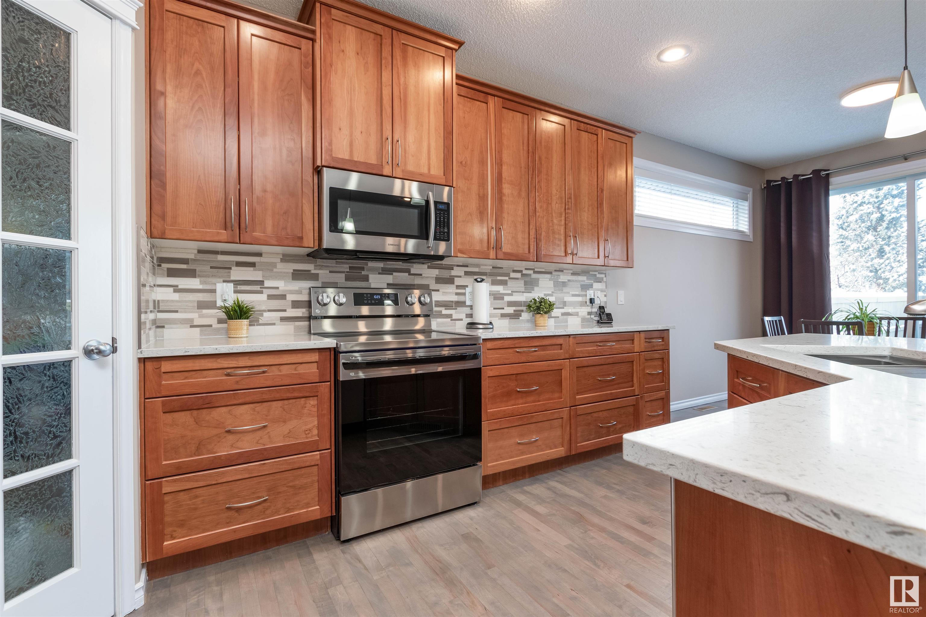      219 Ridgeland CR , Sherwood Park,  ,T8A 2Z3 ;  Listing Number: MLS E4420422