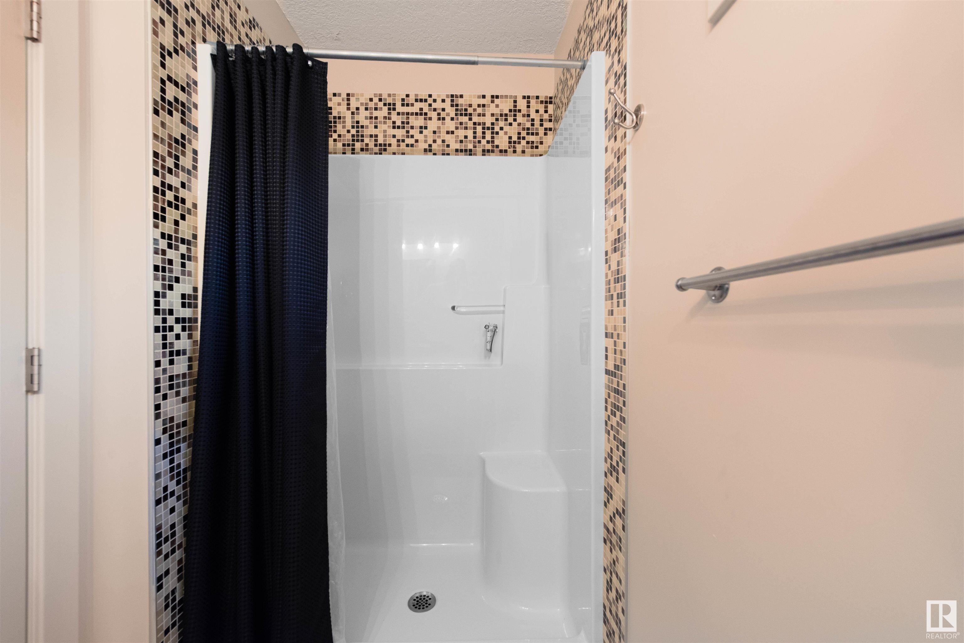      11436 97 ST NW , Edmonton,  ,T5G 1X5 ;  Listing Number: MLS E4420428