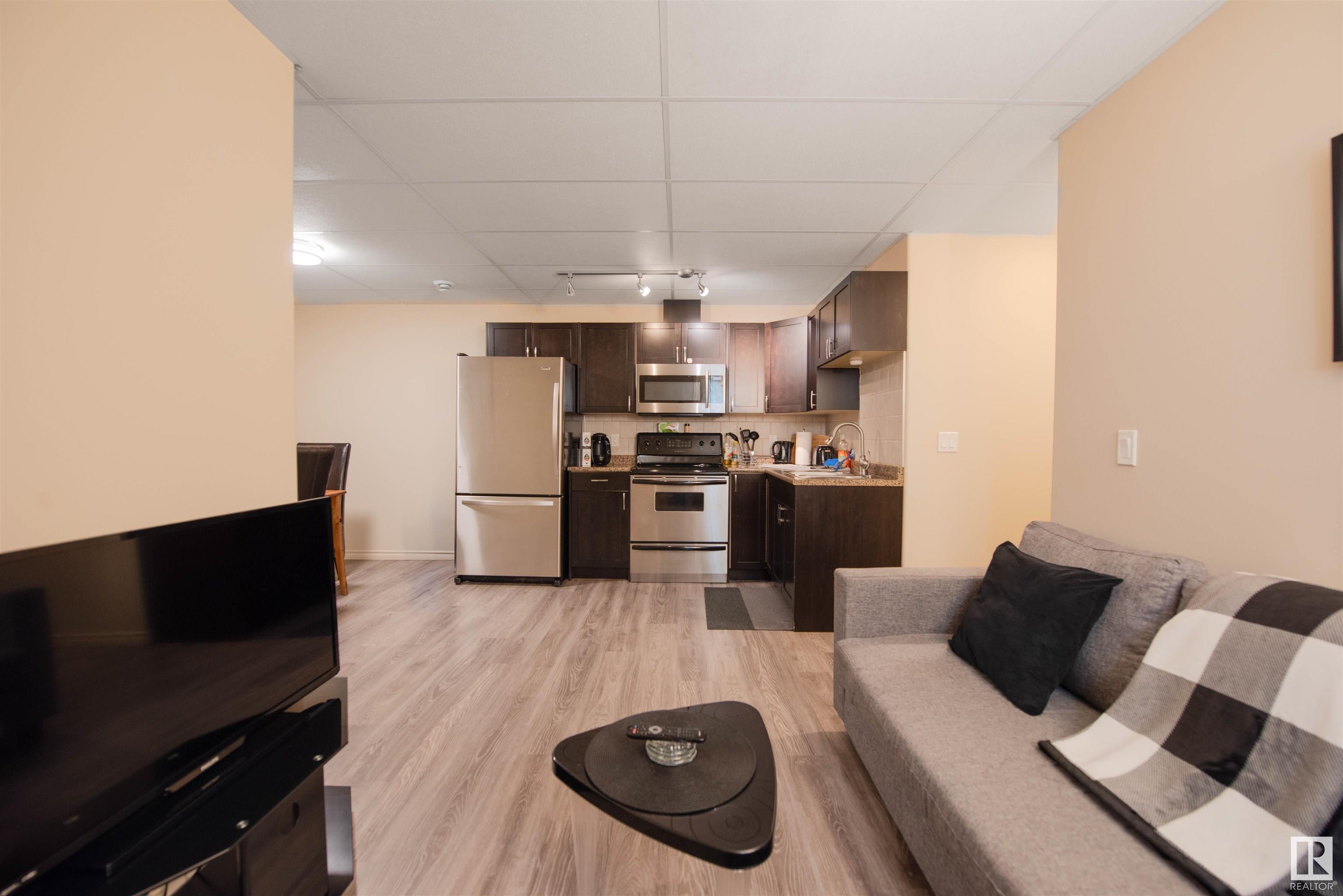      11436 97 ST NW , Edmonton,  ,T5G 1X5 ;  Listing Number: MLS E4420428
