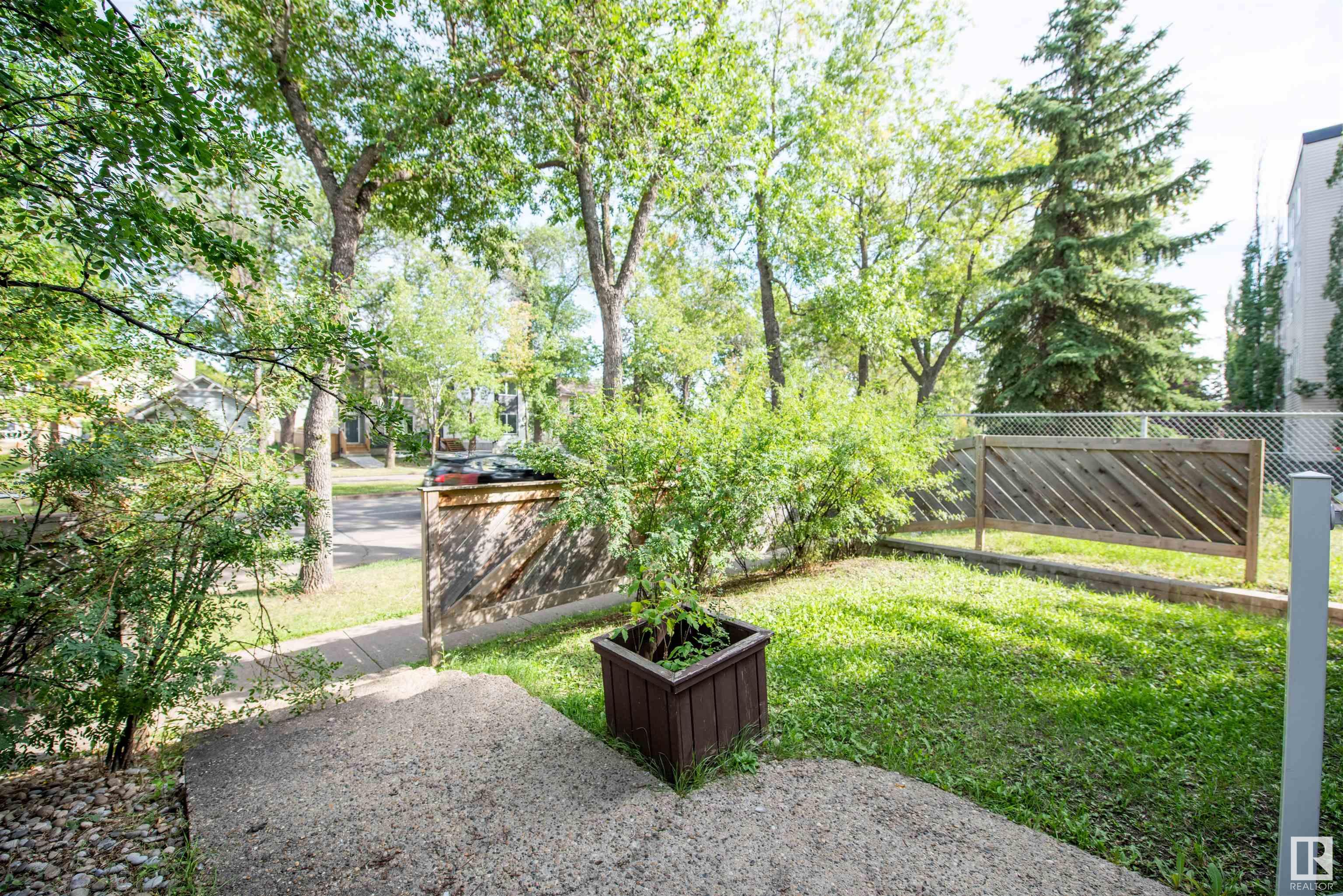      11436 97 ST NW , Edmonton,  ,T5G 1X5 ;  Listing Number: MLS E4420428