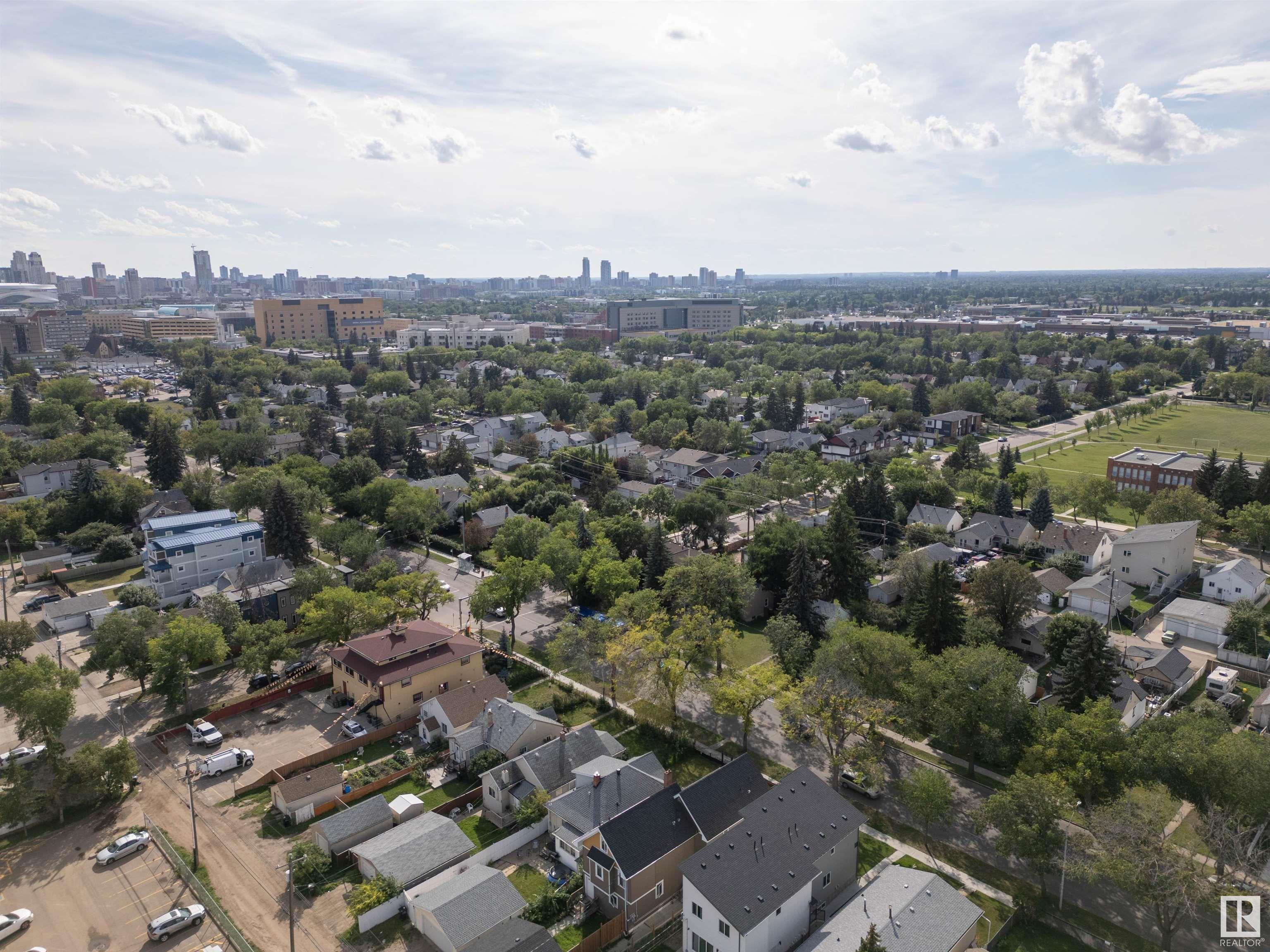      11436 97 ST NW , Edmonton,  ,T5G 1X5 ;  Listing Number: MLS E4420428