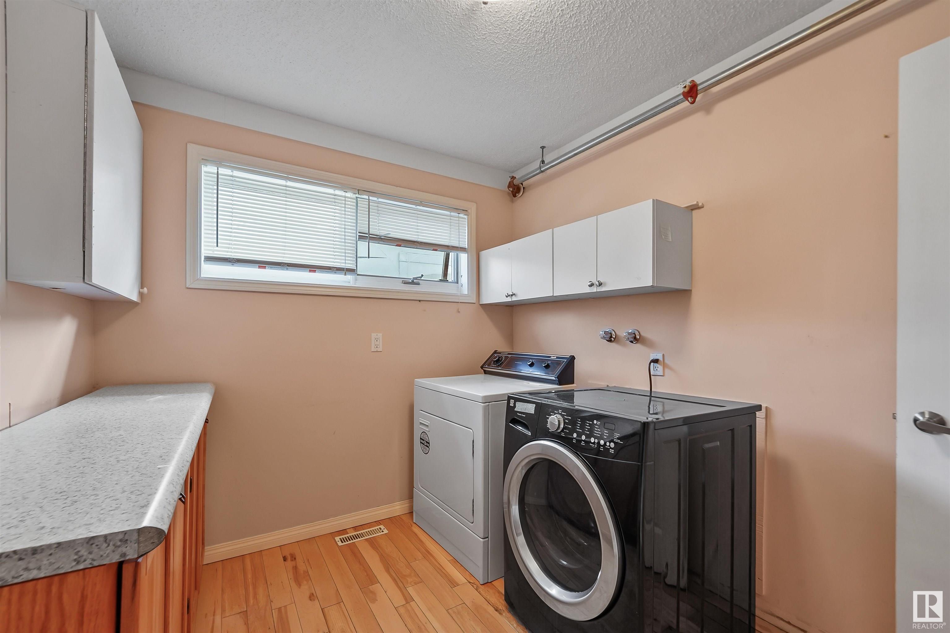      18929 99A AV NW , Edmonton,  ,T5T 3M9 ;  Listing Number: MLS E4420429