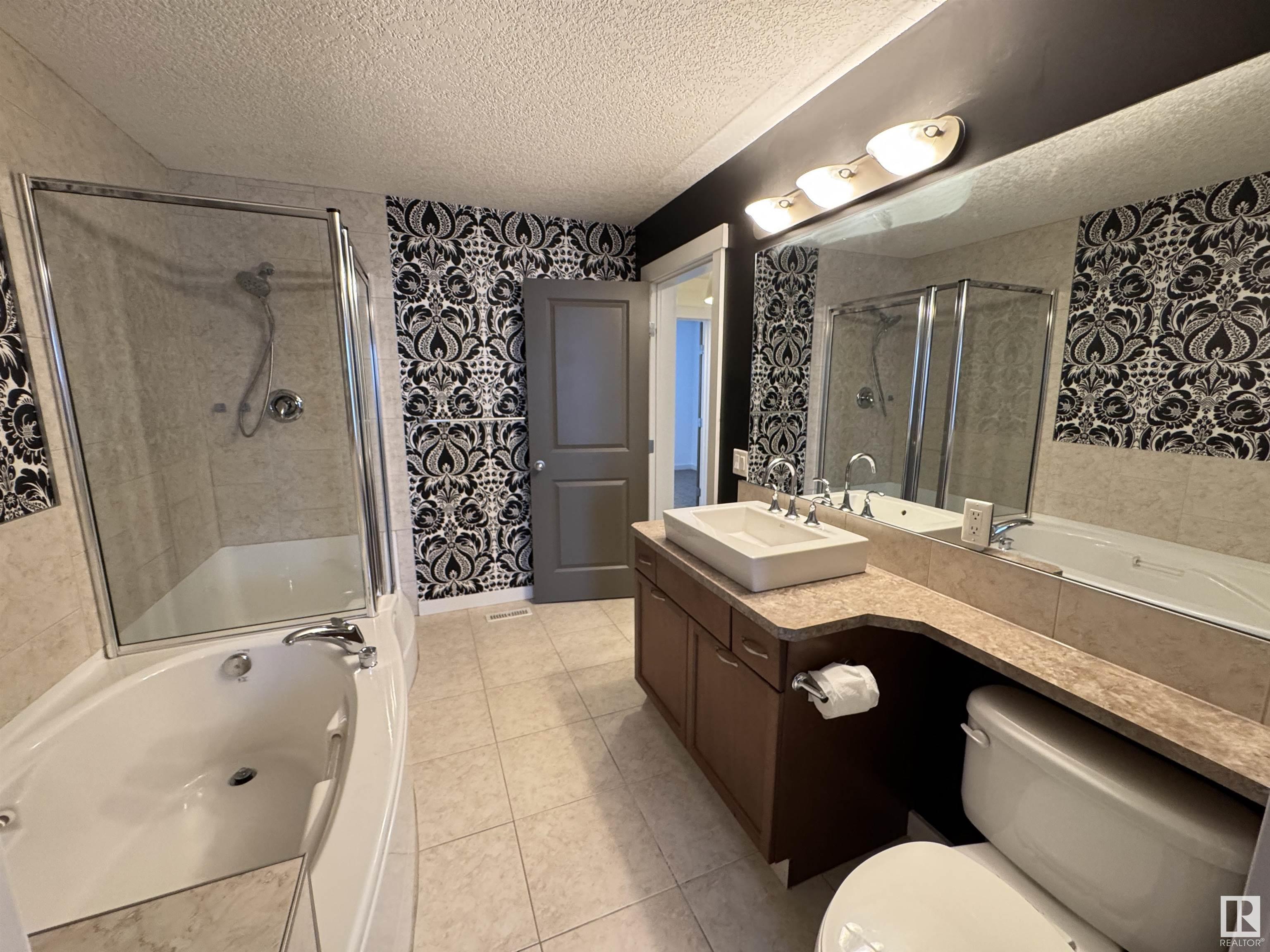      #7 1025 Gault BV NW , Edmonton,  ,T5E 1Z9 ;  Listing Number: MLS E4420432