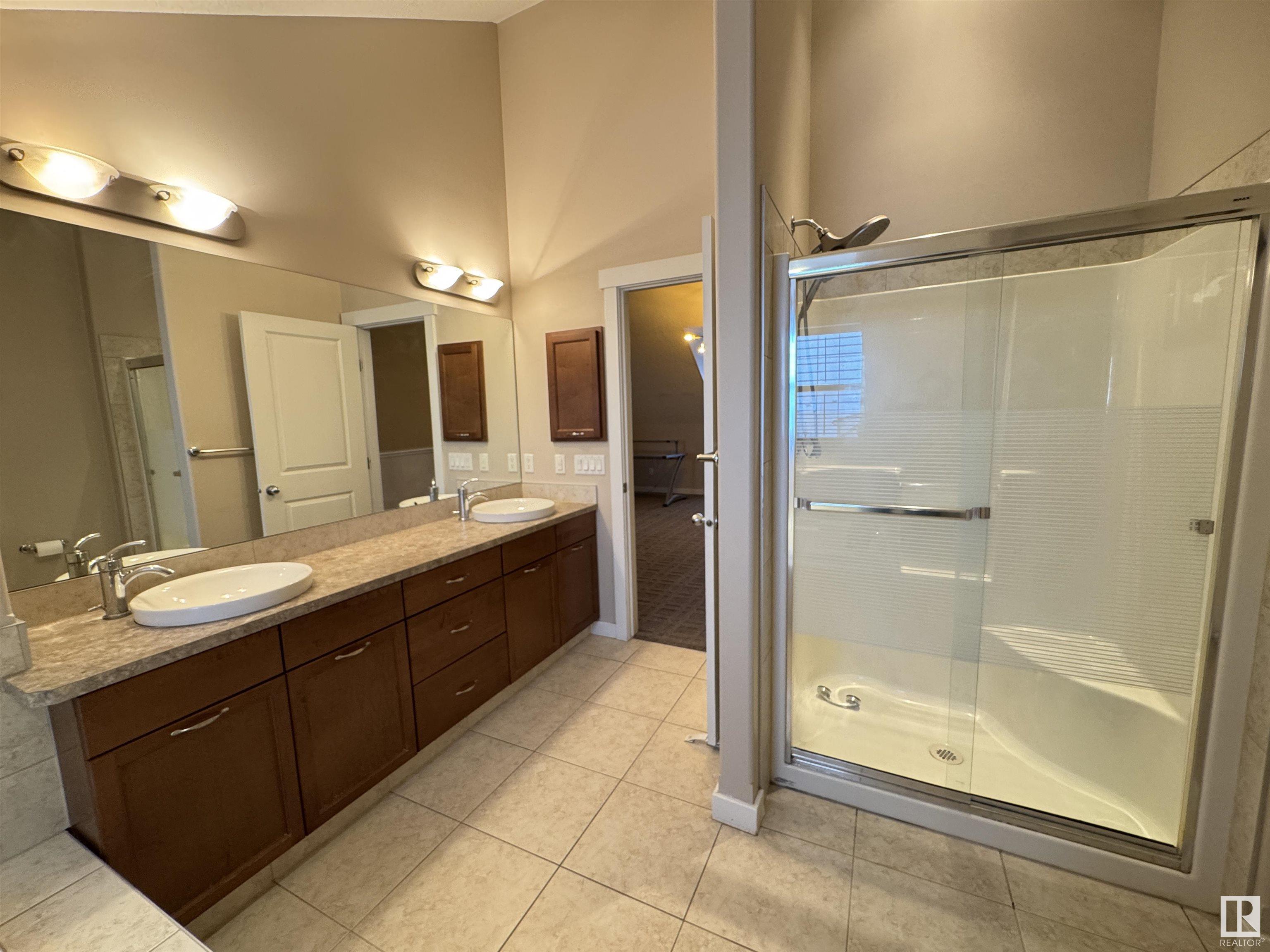      #7 1025 Gault BV NW , Edmonton,  ,T5E 1Z9 ;  Listing Number: MLS E4420432