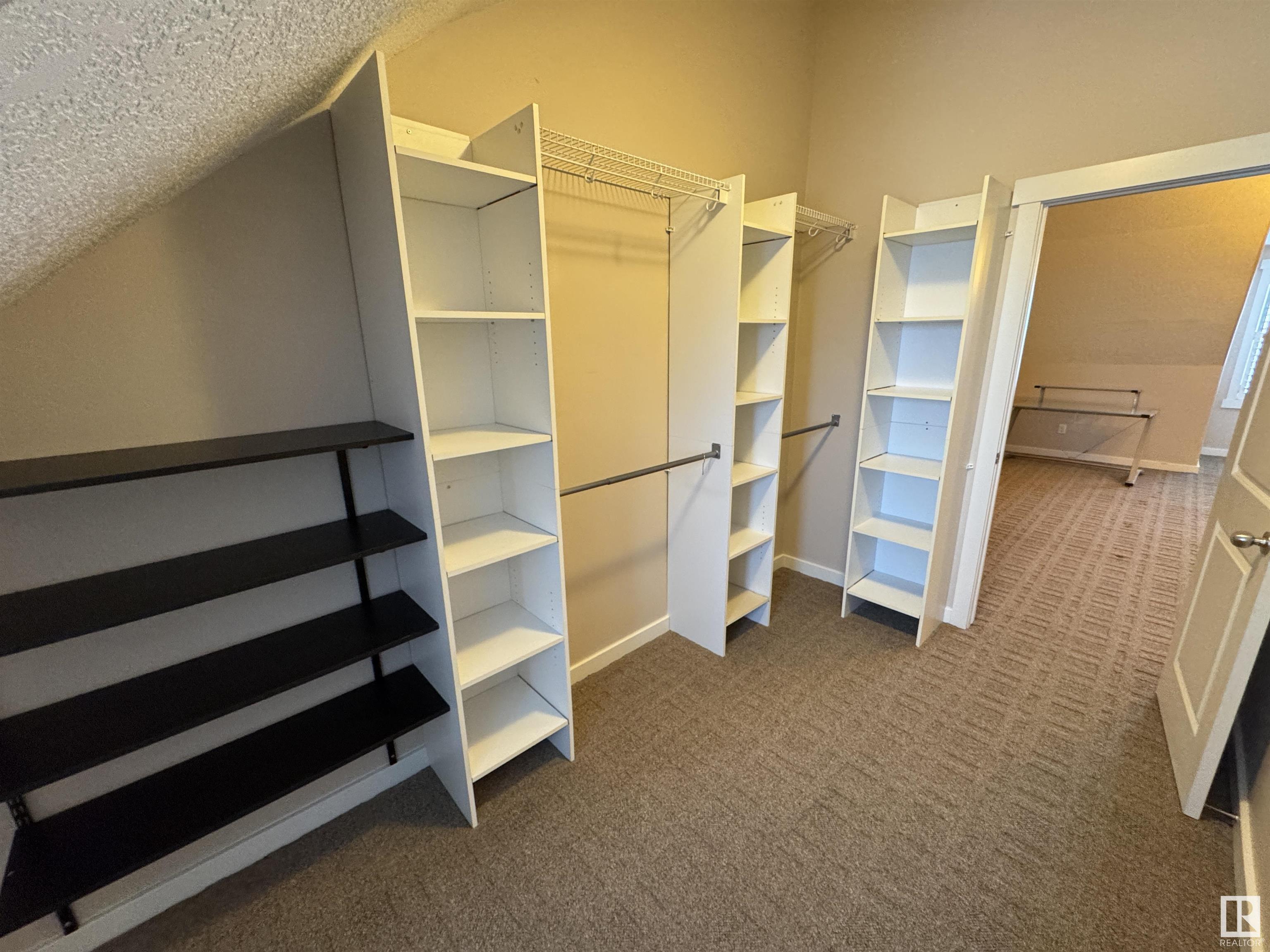      #7 1025 Gault BV NW , Edmonton,  ,T5E 1Z9 ;  Listing Number: MLS E4420432