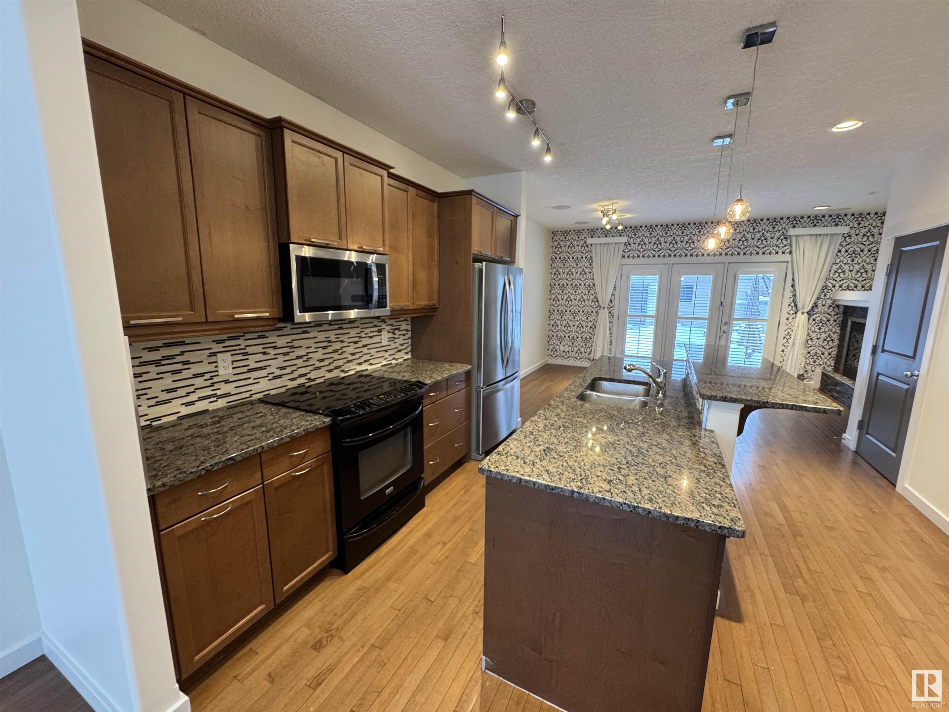      #7 1025 Gault BV NW , Edmonton,  ,T5E 1Z9 ;  Listing Number: MLS E4420432