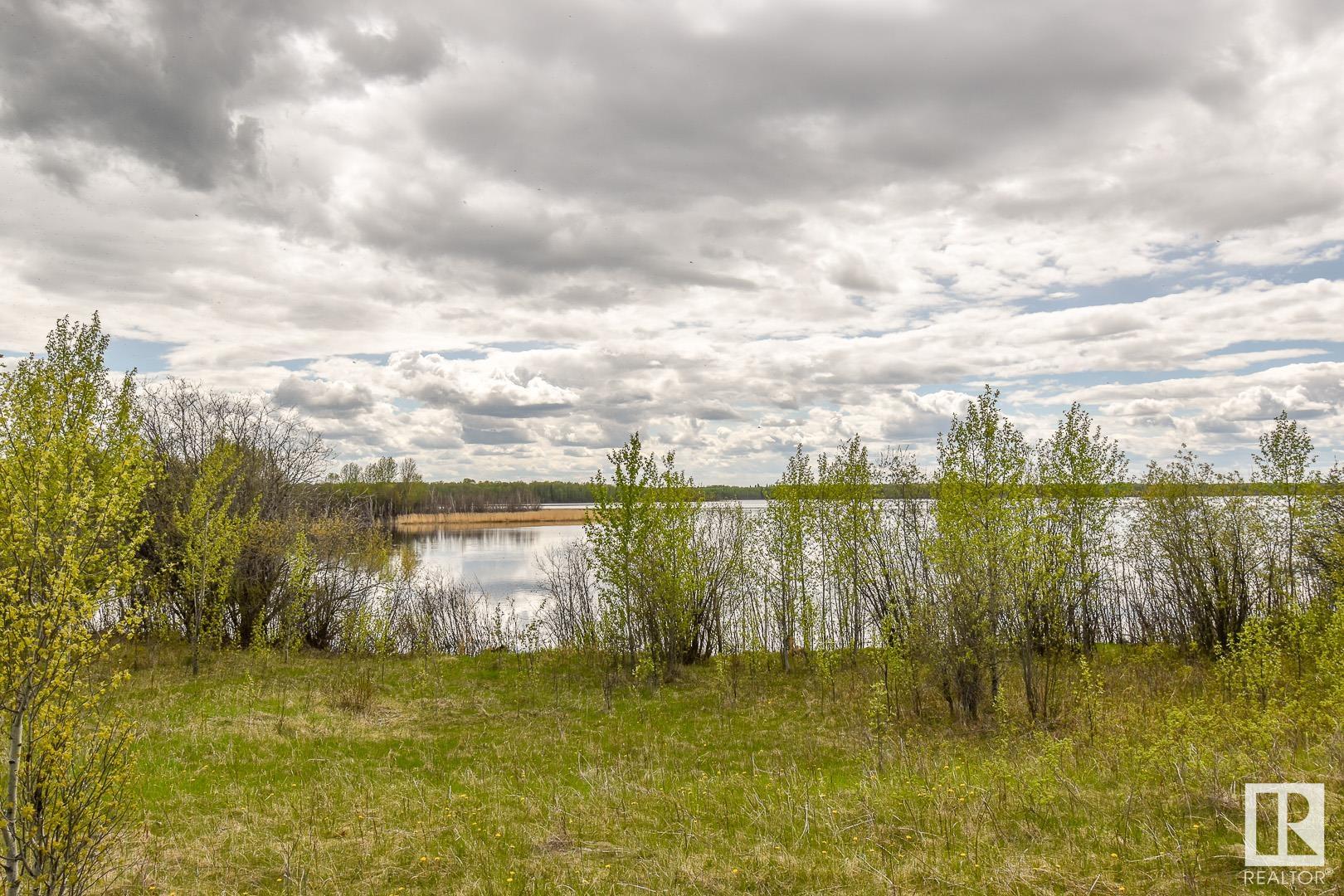      Rge Rd 51 and Twp Rd 555 , Rural Lac Ste. Anne County,  ,T0E 0J0 ;  Listing Number: MLS E4420433