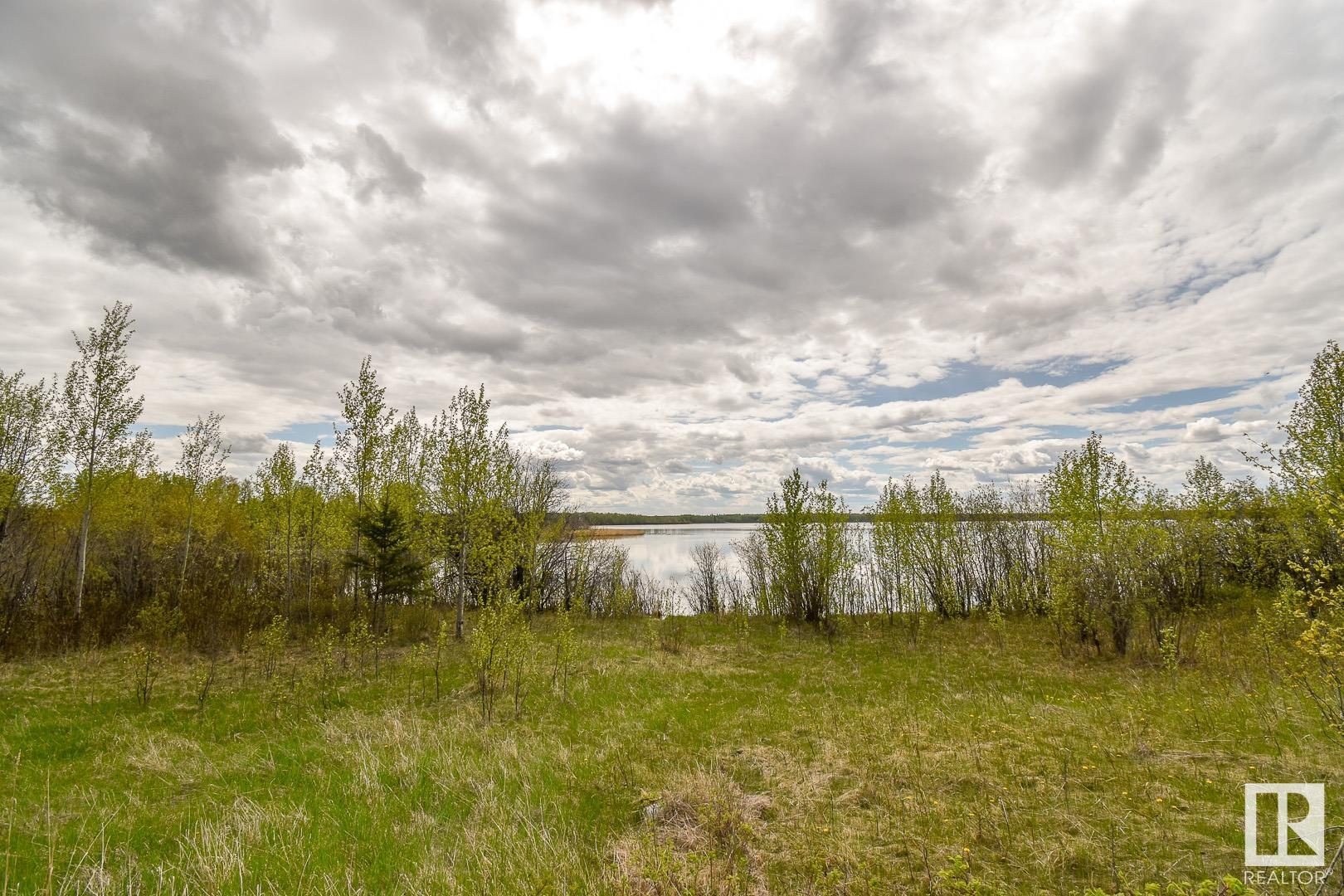      Rge Rd 51 and Twp Rd 555 , Rural Lac Ste. Anne County,  ,T0E 0J0 ;  Listing Number: MLS E4420433