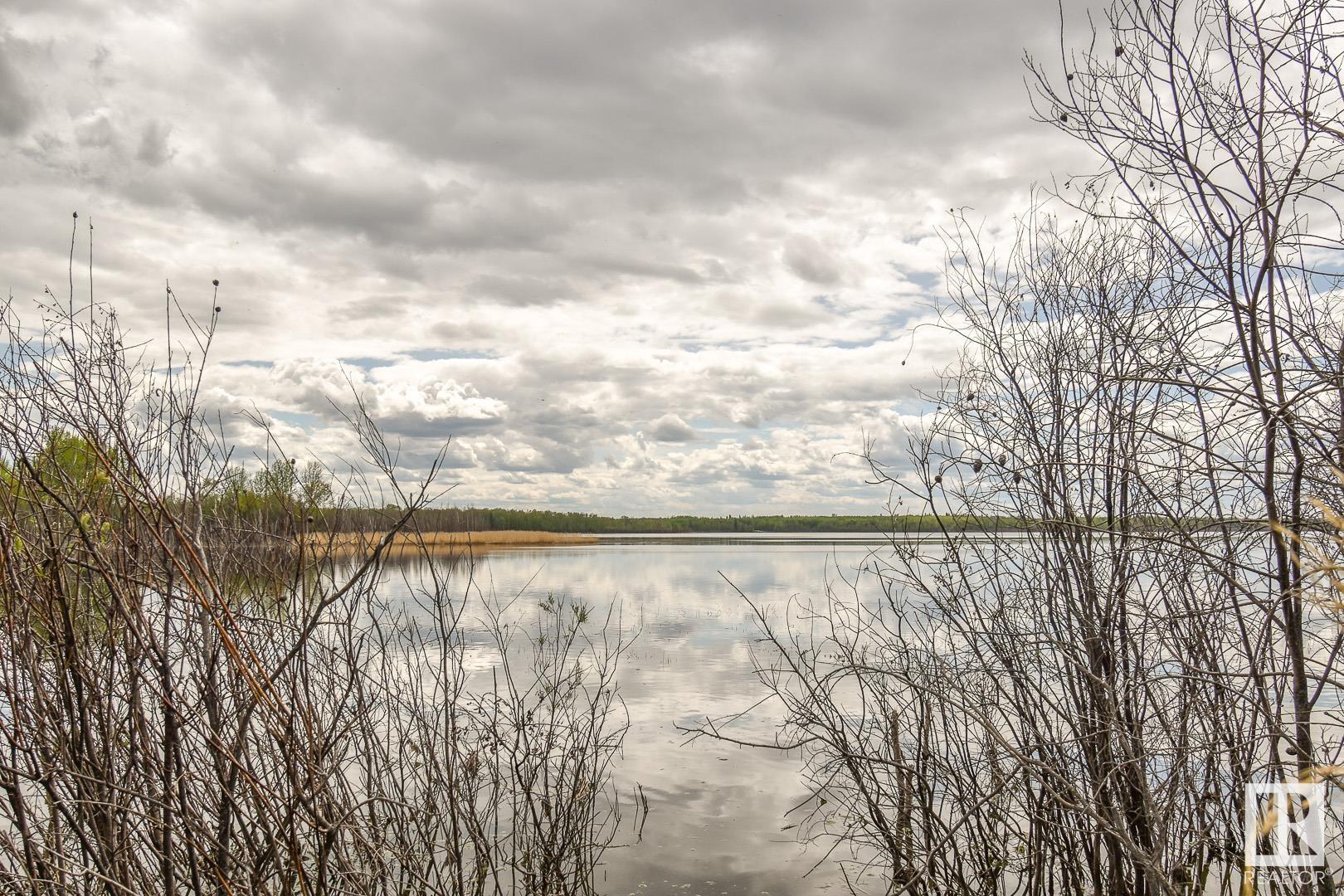      Rge Rd 51 and Twp Rd 555 , Rural Lac Ste. Anne County,  ,T0E 0J0 ;  Listing Number: MLS E4420433