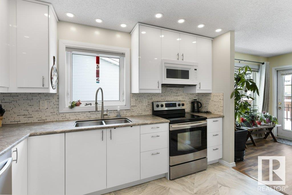     5955 189 ST NW , Edmonton,  ,T6M 2J2 ;  Listing Number: MLS E4420434