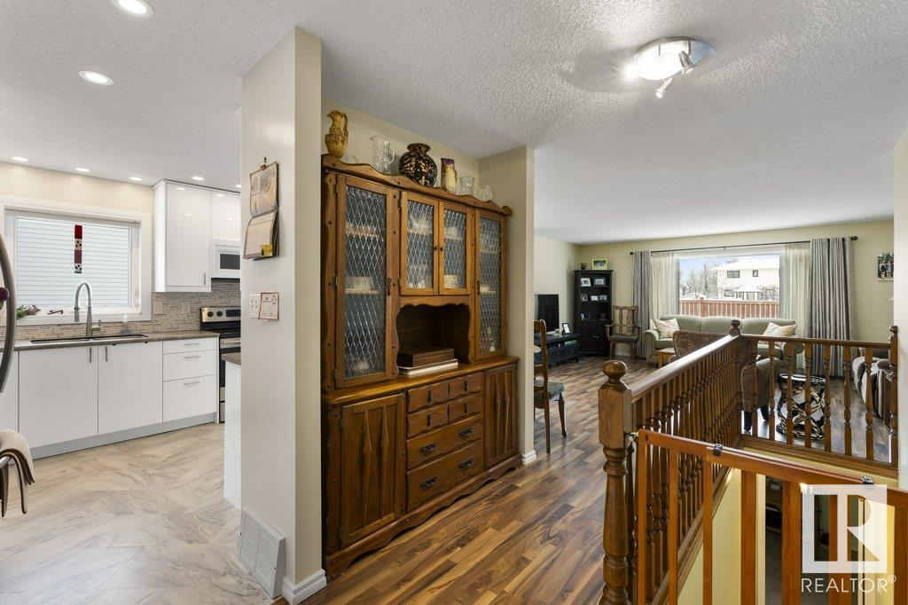     5955 189 ST NW , Edmonton,  ,T6M 2J2 ;  Listing Number: MLS E4420434