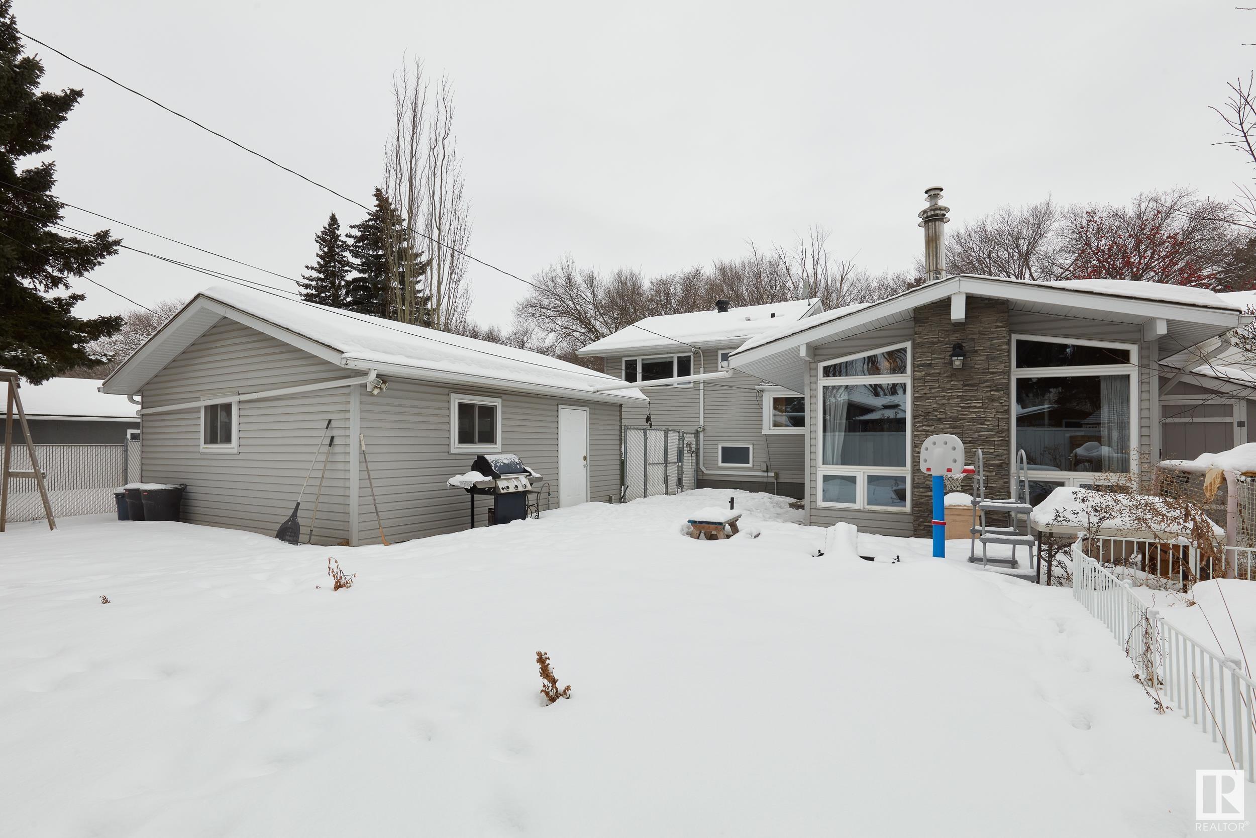      12 GORDON CR , St. Albert,  ,T8N 0V6 ;  Listing Number: MLS E4420435