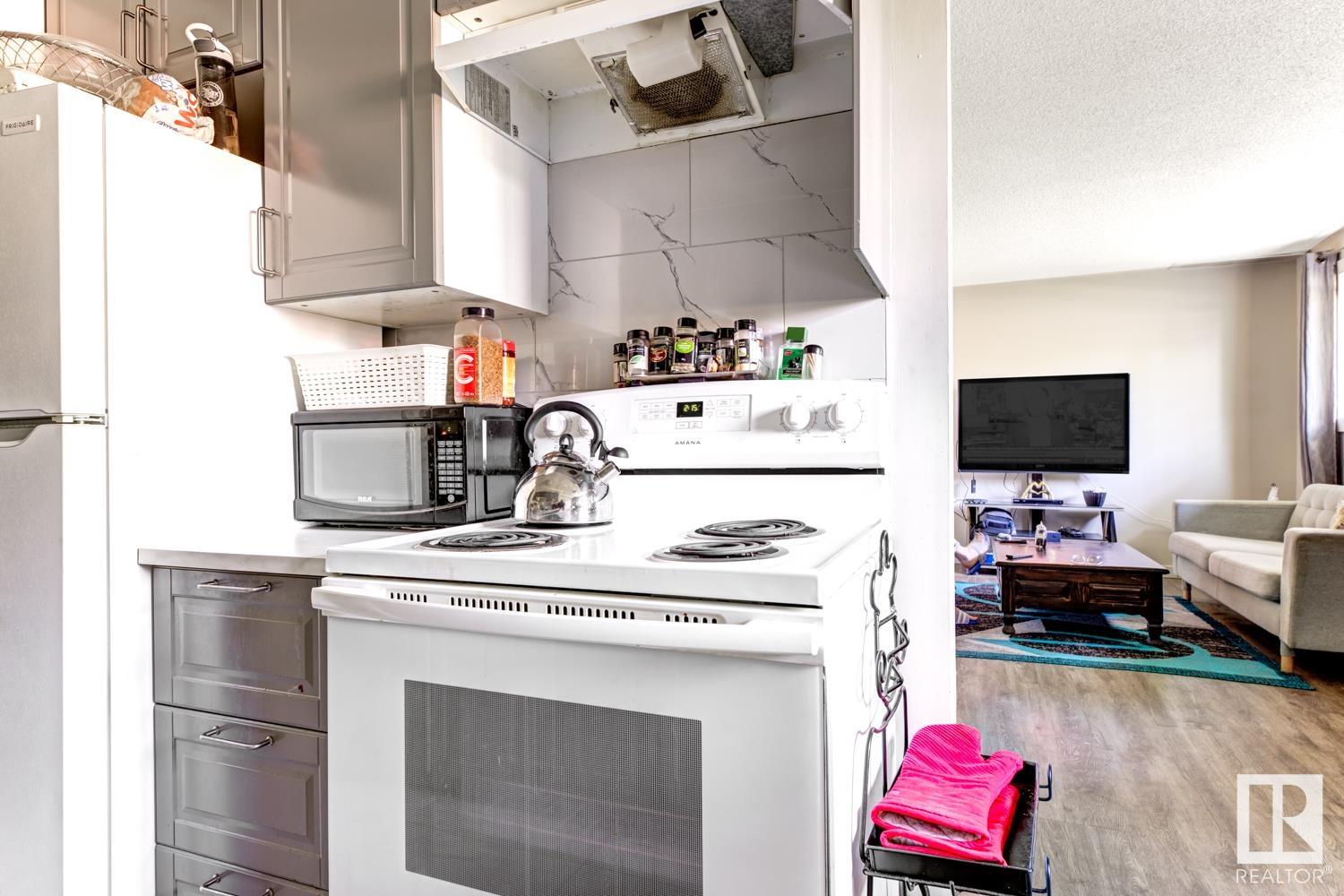     10315 120 AV NW , Edmonton,  ,T5G 0S4 ;  Listing Number: MLS E4420438