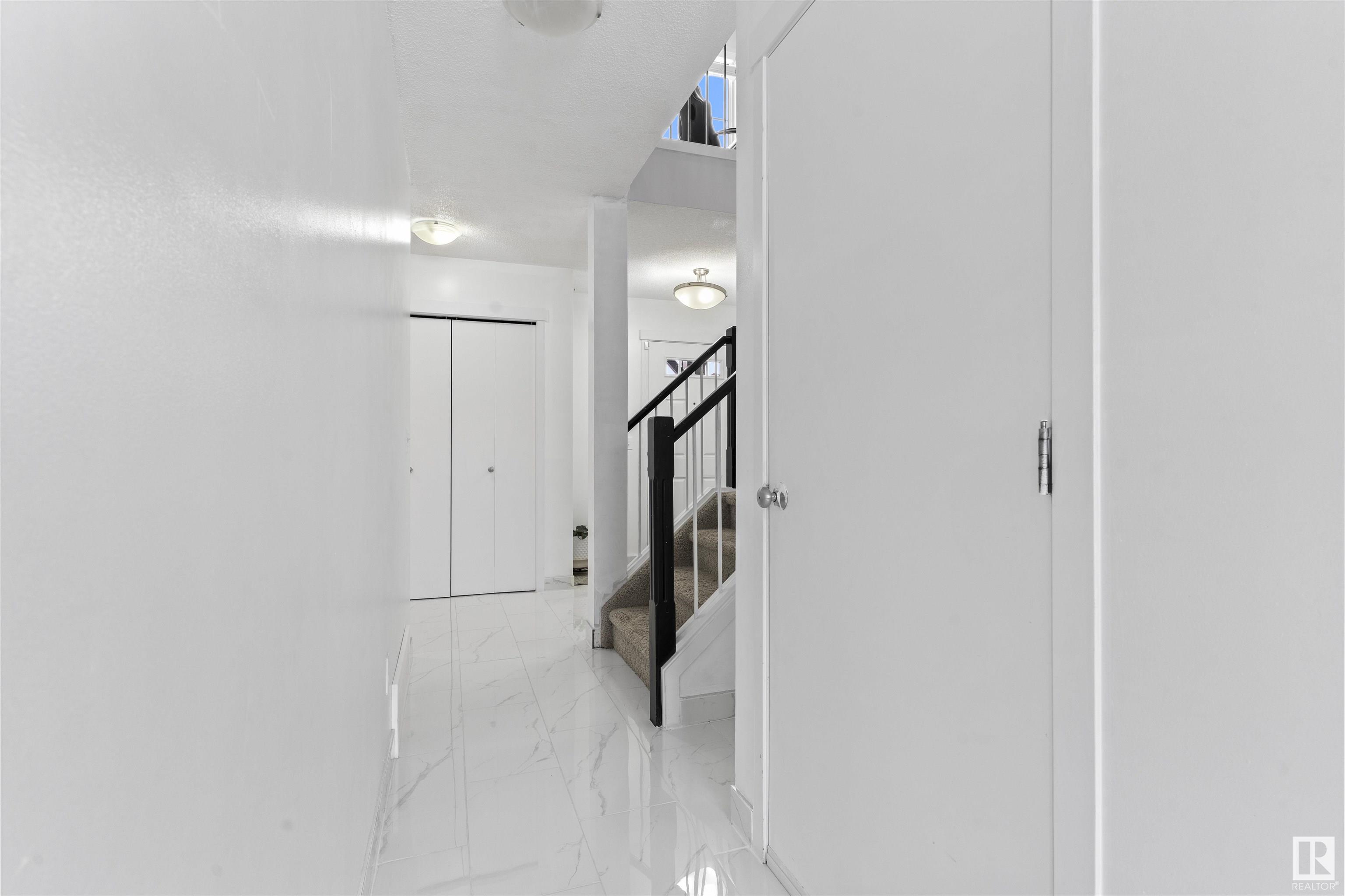      1947 51 ST SW , Edmonton,  ,T6X 1A4 ;  Listing Number: MLS E4420441