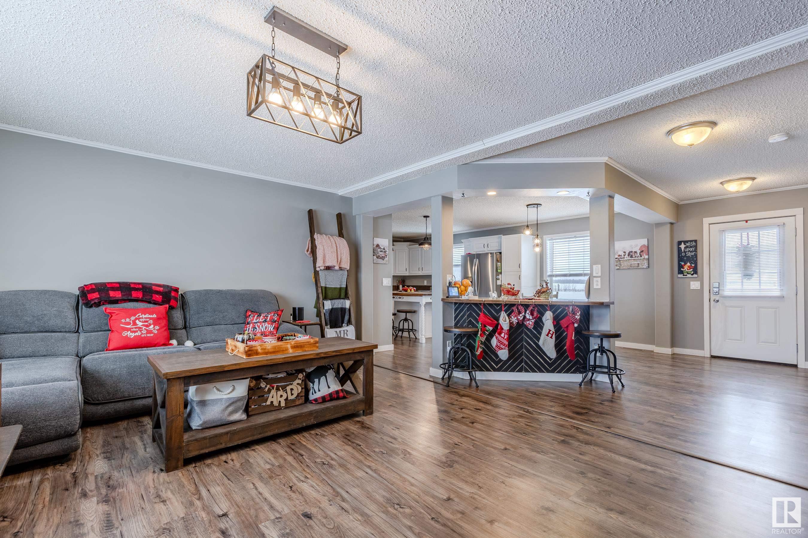      5228 TWP RD 564 , Rural Lac Ste. Anne County,  ,T0E 0J0 ;  Listing Number: MLS E4420445