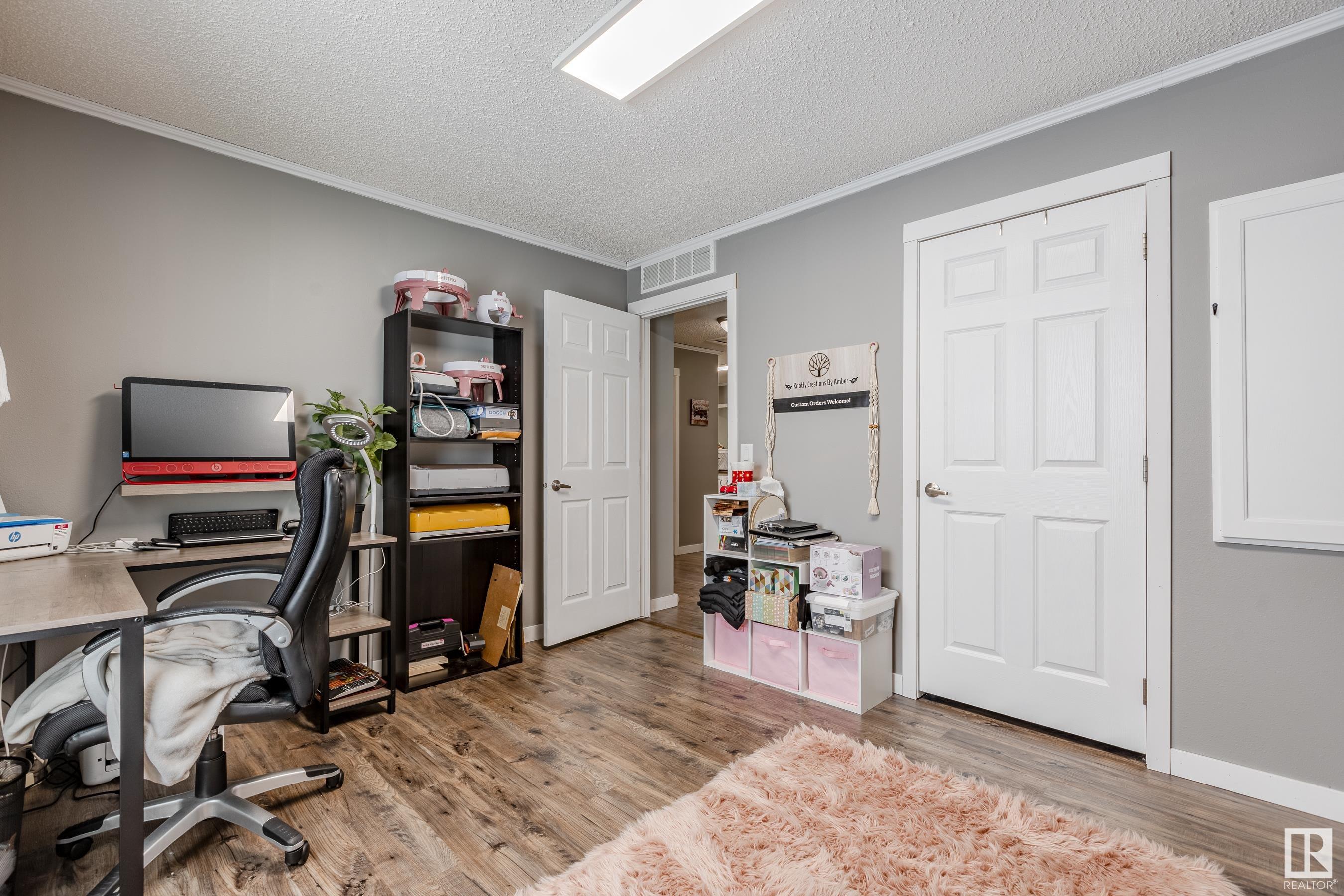      5228 TWP RD 564 , Rural Lac Ste. Anne County,  ,T0E 0J0 ;  Listing Number: MLS E4420445