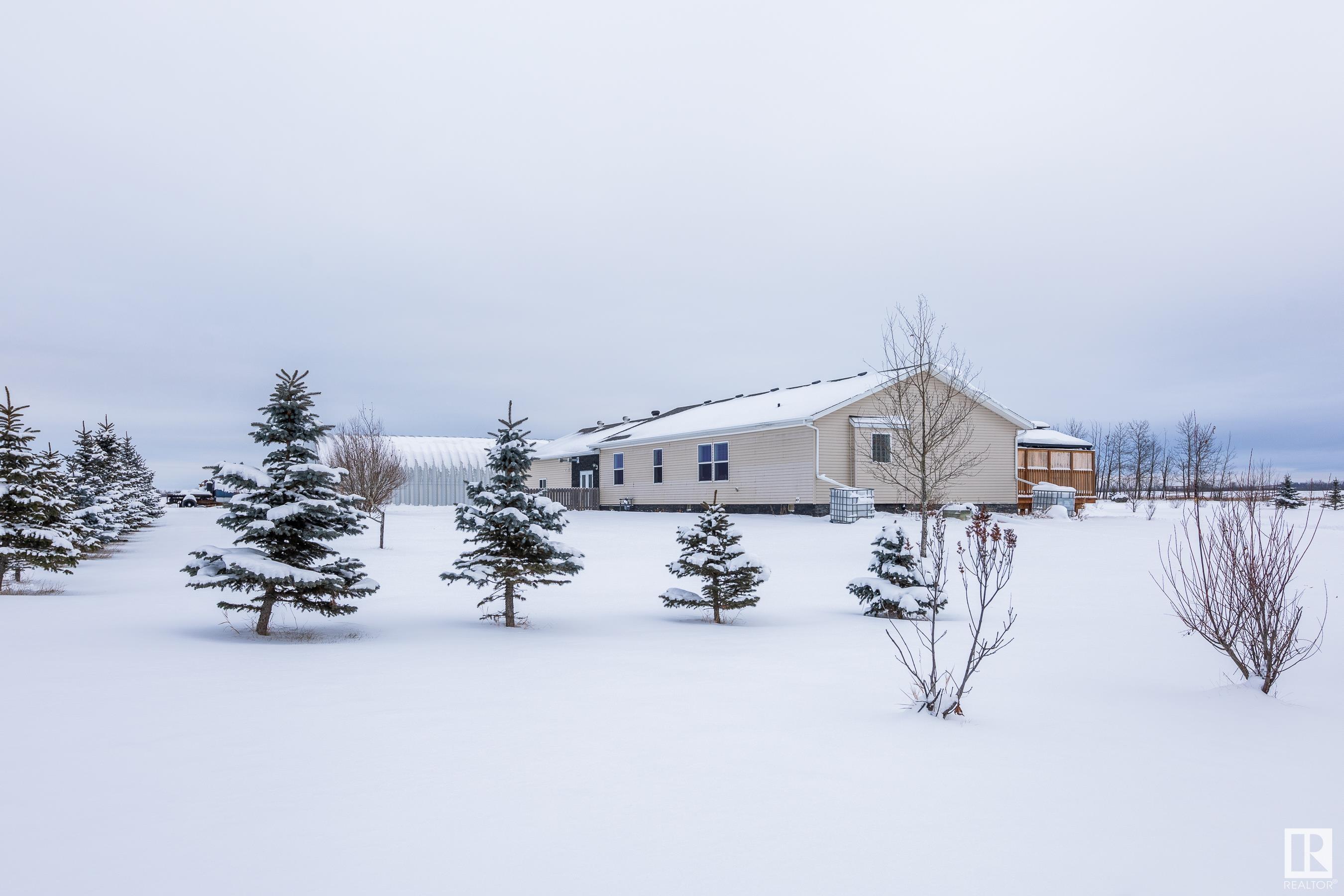      5228 TWP RD 564 , Rural Lac Ste. Anne County,  ,T0E 0J0 ;  Listing Number: MLS E4420445
