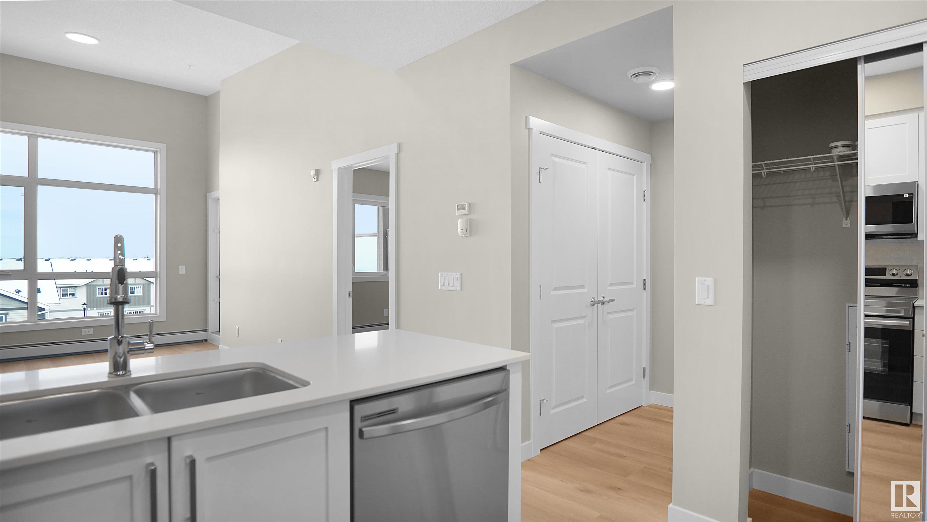     #126 12804 140 AV NW , Edmonton,  ,T6V 0M3 ;  Listing Number: MLS E4420455