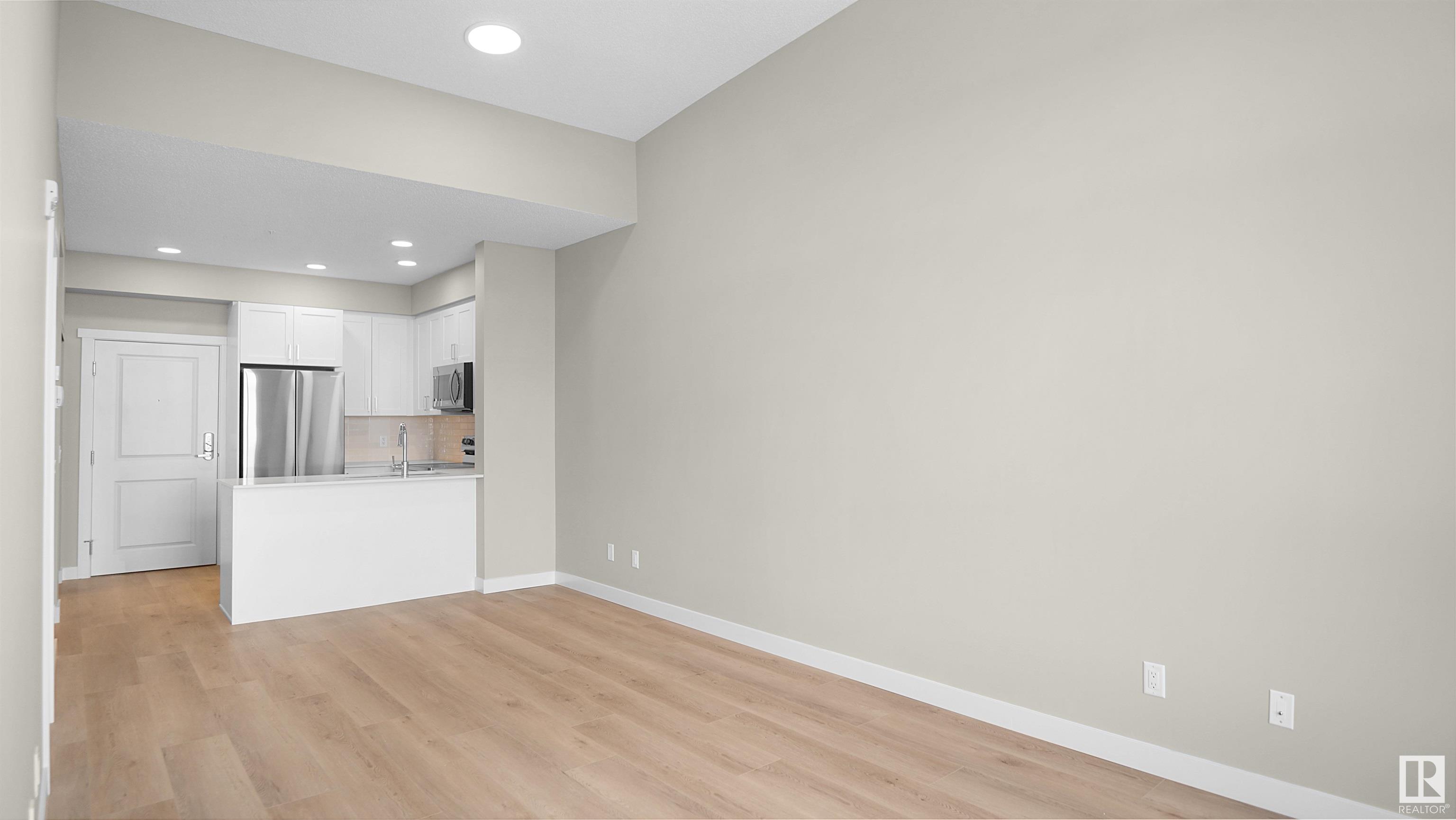      #126 12804 140 AV NW , Edmonton,  ,T6V 0M3 ;  Listing Number: MLS E4420455
