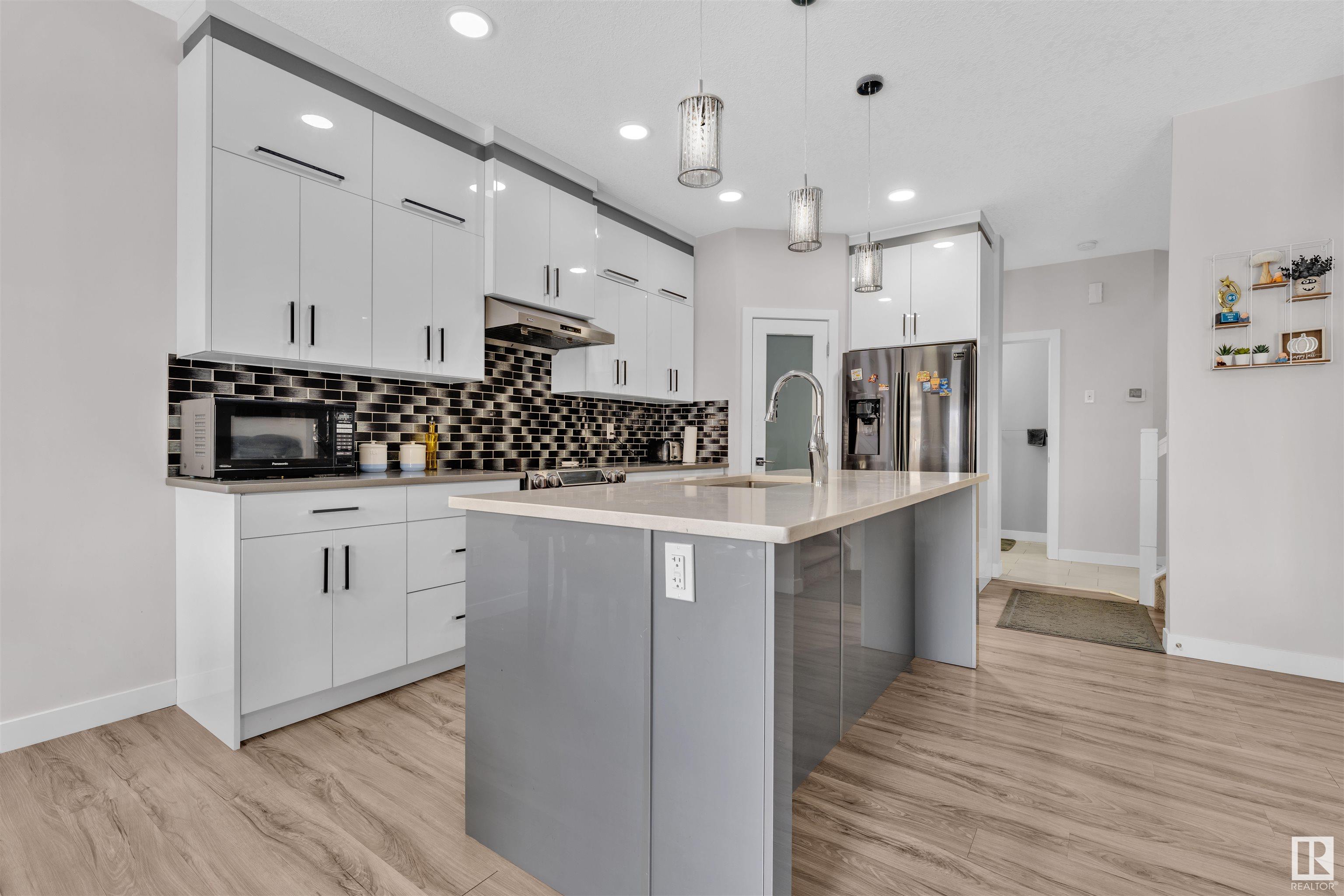      #58 1703 16 AV NW , Edmonton,  ,T6T 2C3 ;  Listing Number: MLS E4420466