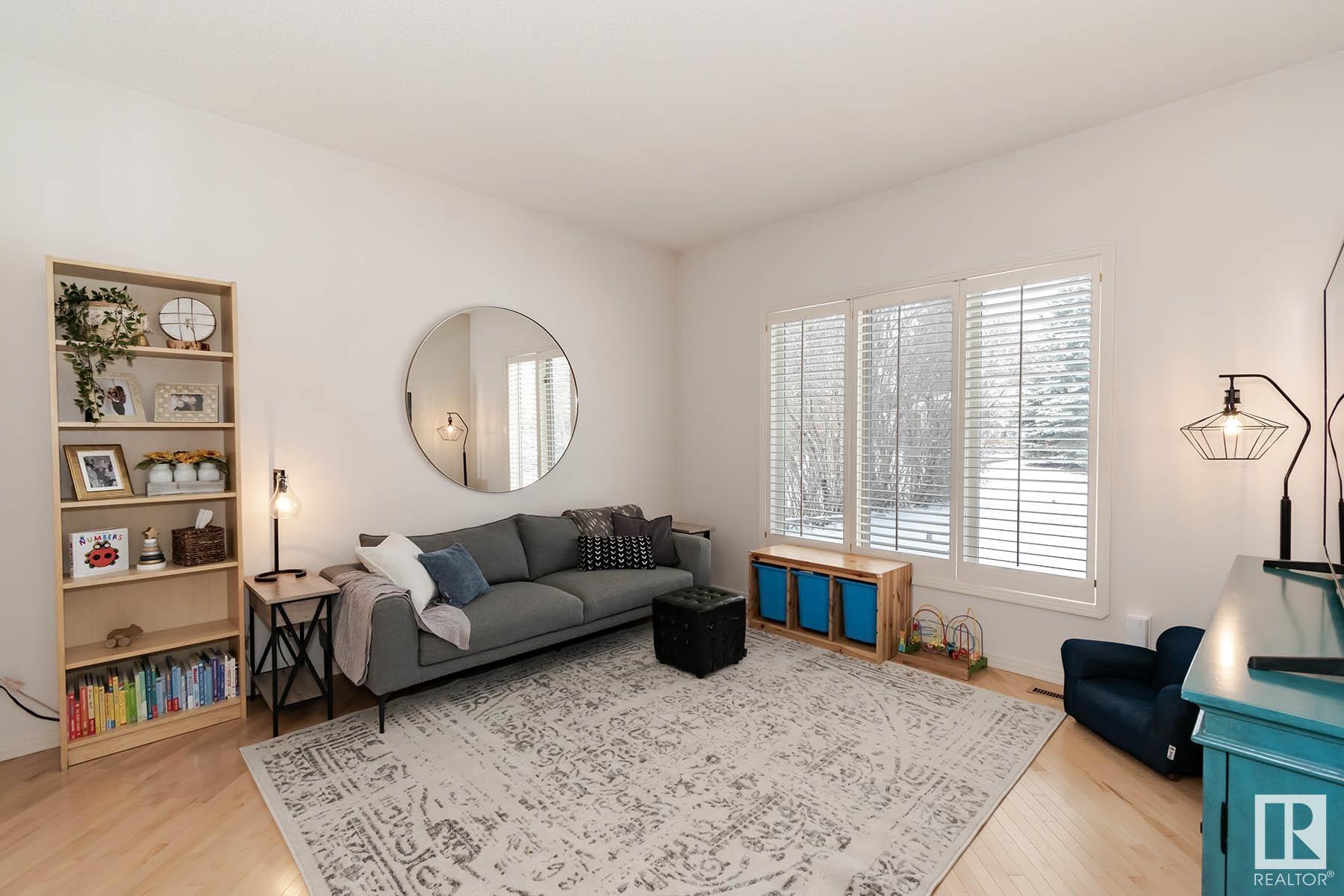      10507 131 ST NW , Edmonton,  ,T5N 1Y5 ;  Listing Number: MLS E4420467