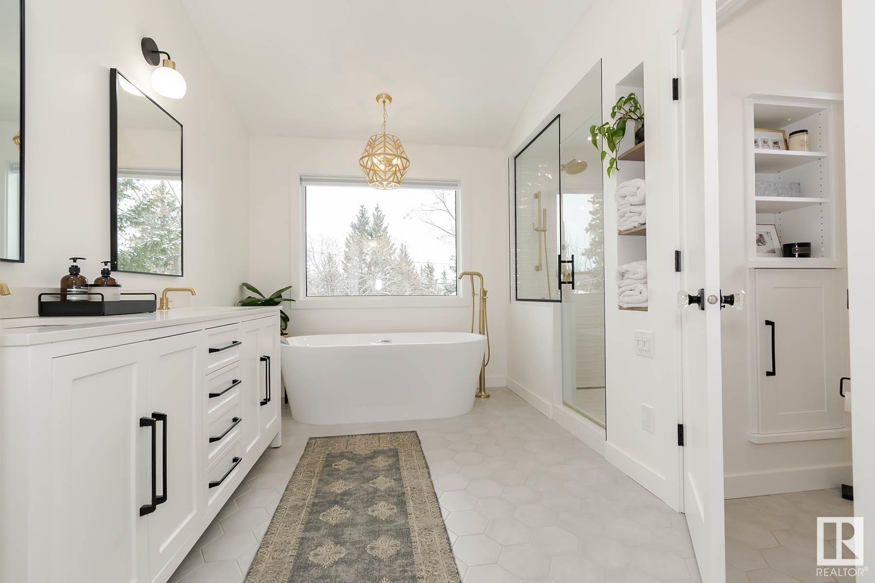      10507 131 ST NW , Edmonton,  ,T5N 1Y5 ;  Listing Number: MLS E4420467