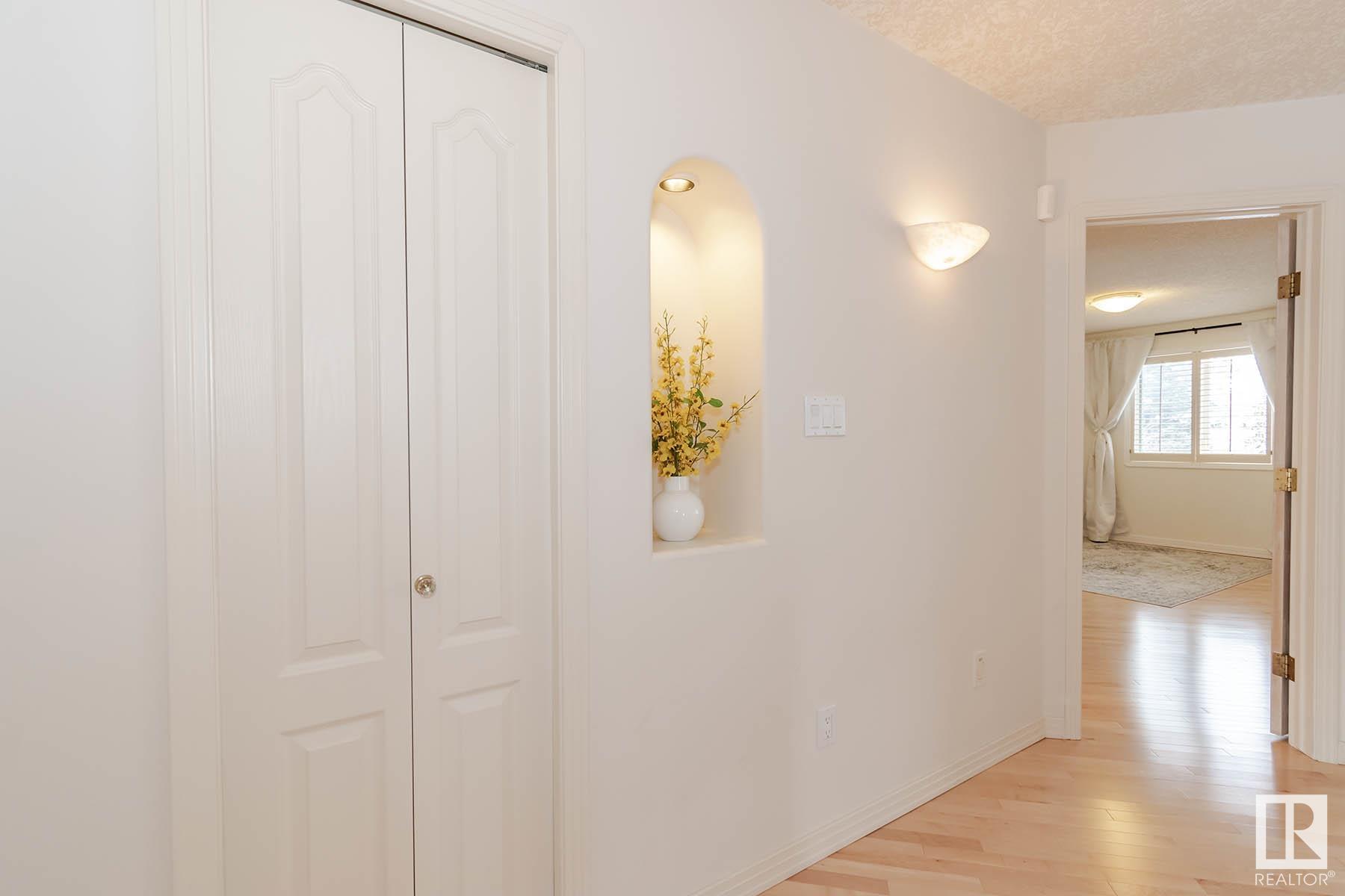      10507 131 ST NW , Edmonton,  ,T5N 1Y5 ;  Listing Number: MLS E4420467