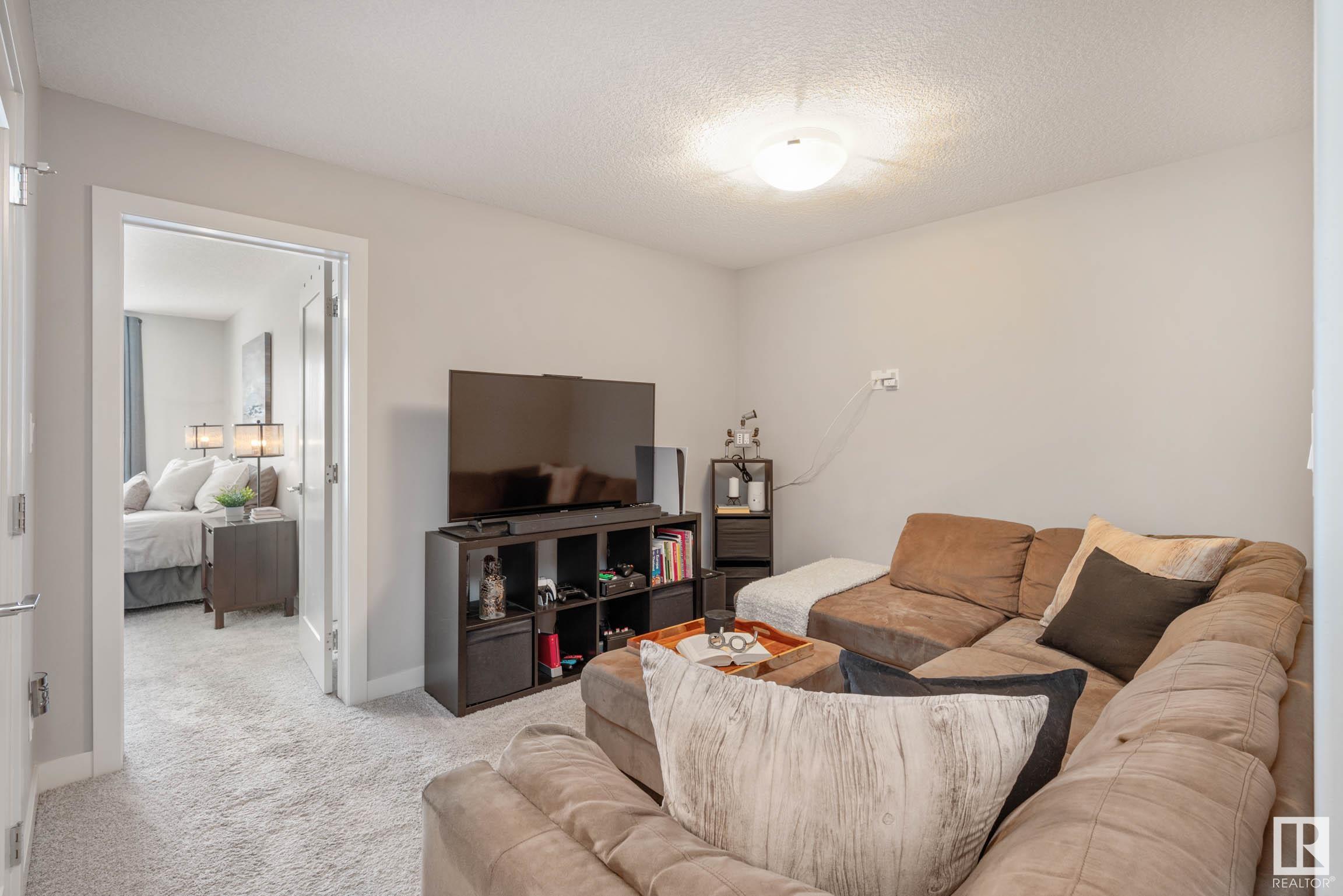      9106 COOPER CR SW , Edmonton,  ,T6W 4A5 ;  Listing Number: MLS E4420469
