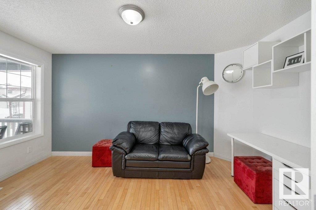      14931 137 ST NW , Edmonton,  ,T6V 1N8 ;  Listing Number: MLS E4420471