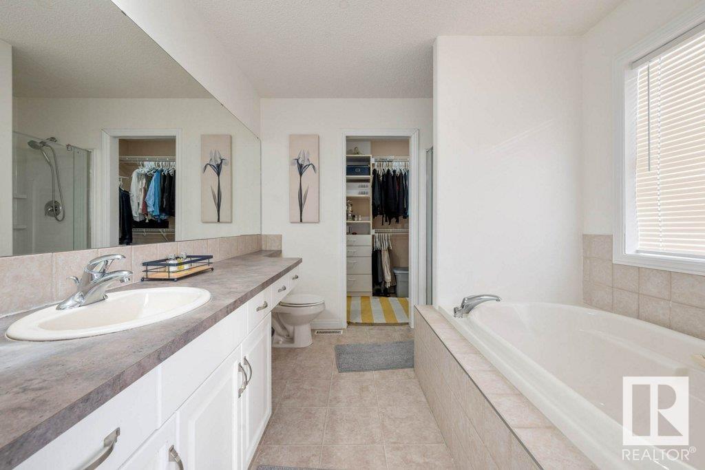      14931 137 ST NW , Edmonton,  ,T6V 1N8 ;  Listing Number: MLS E4420471