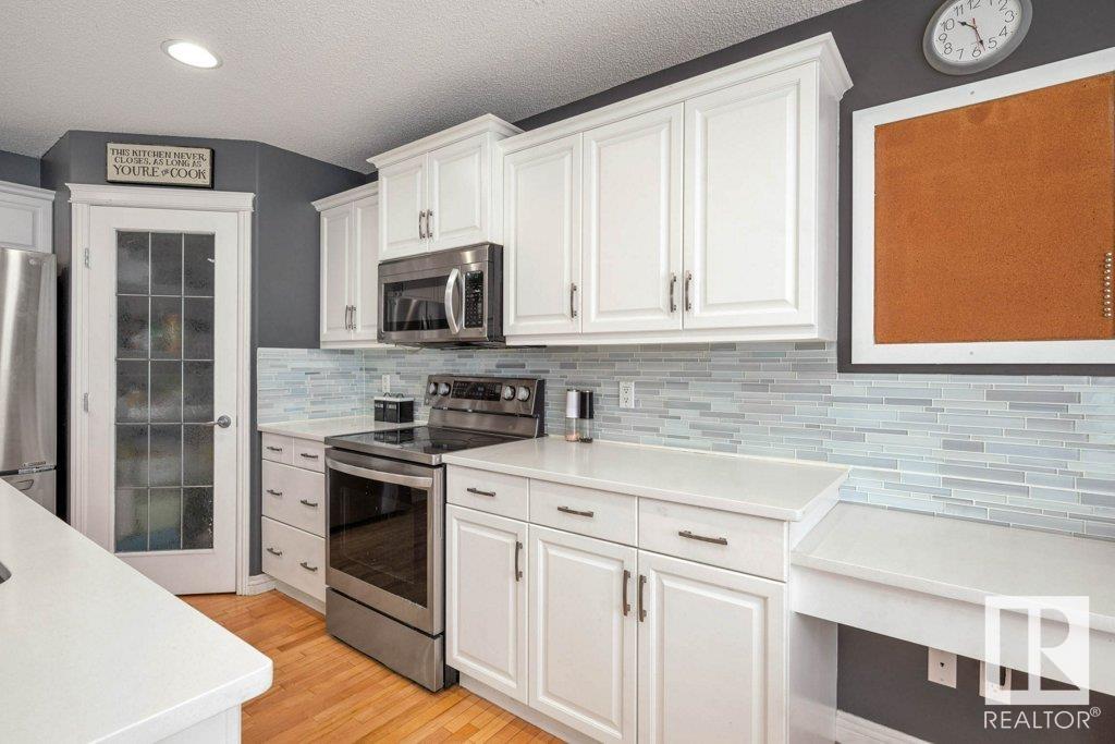      14931 137 ST NW , Edmonton,  ,T6V 1N8 ;  Listing Number: MLS E4420471