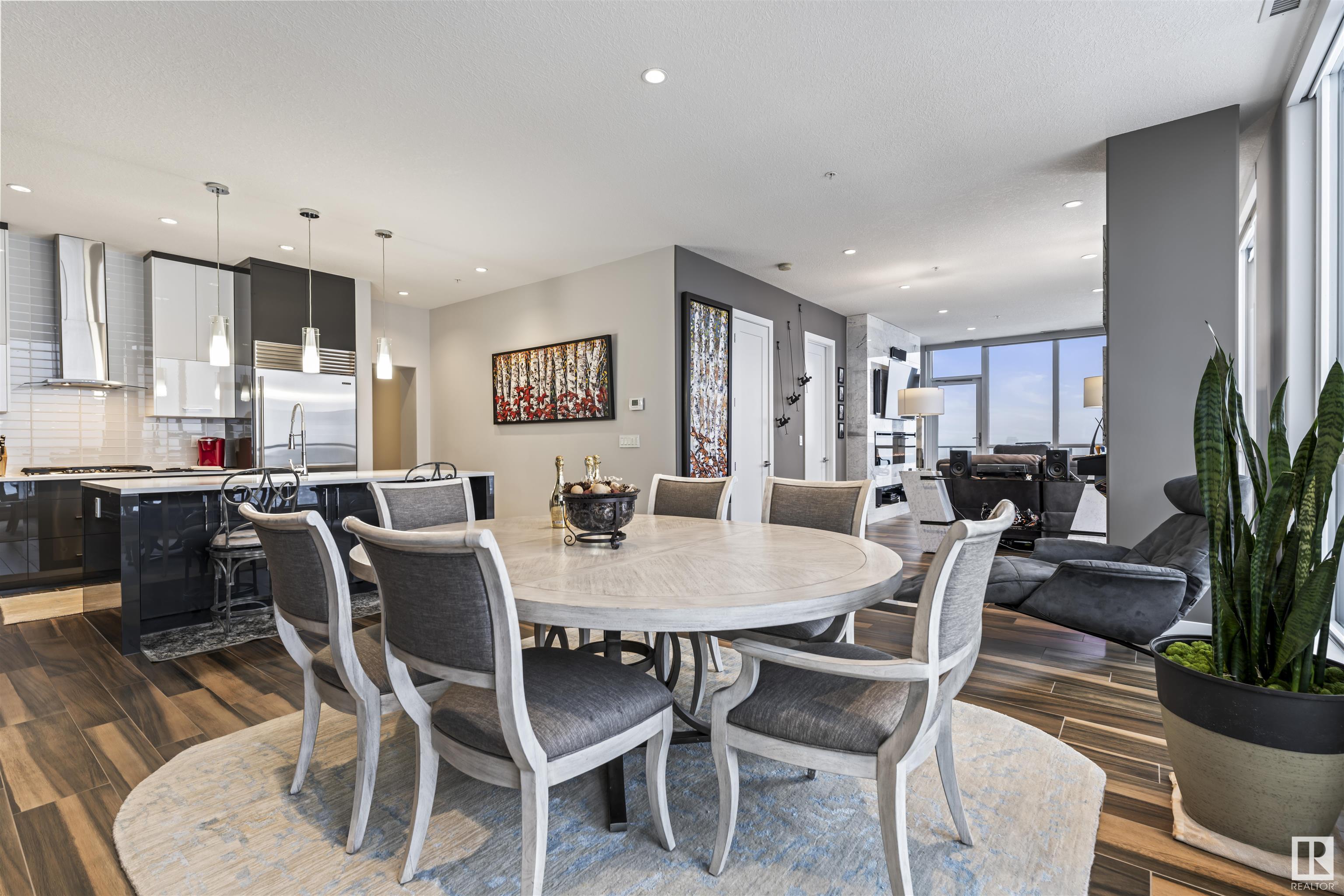      #3002 10238 103 ST NW , Edmonton,  ,T5J 0Y8 ;  Listing Number: MLS E4420477