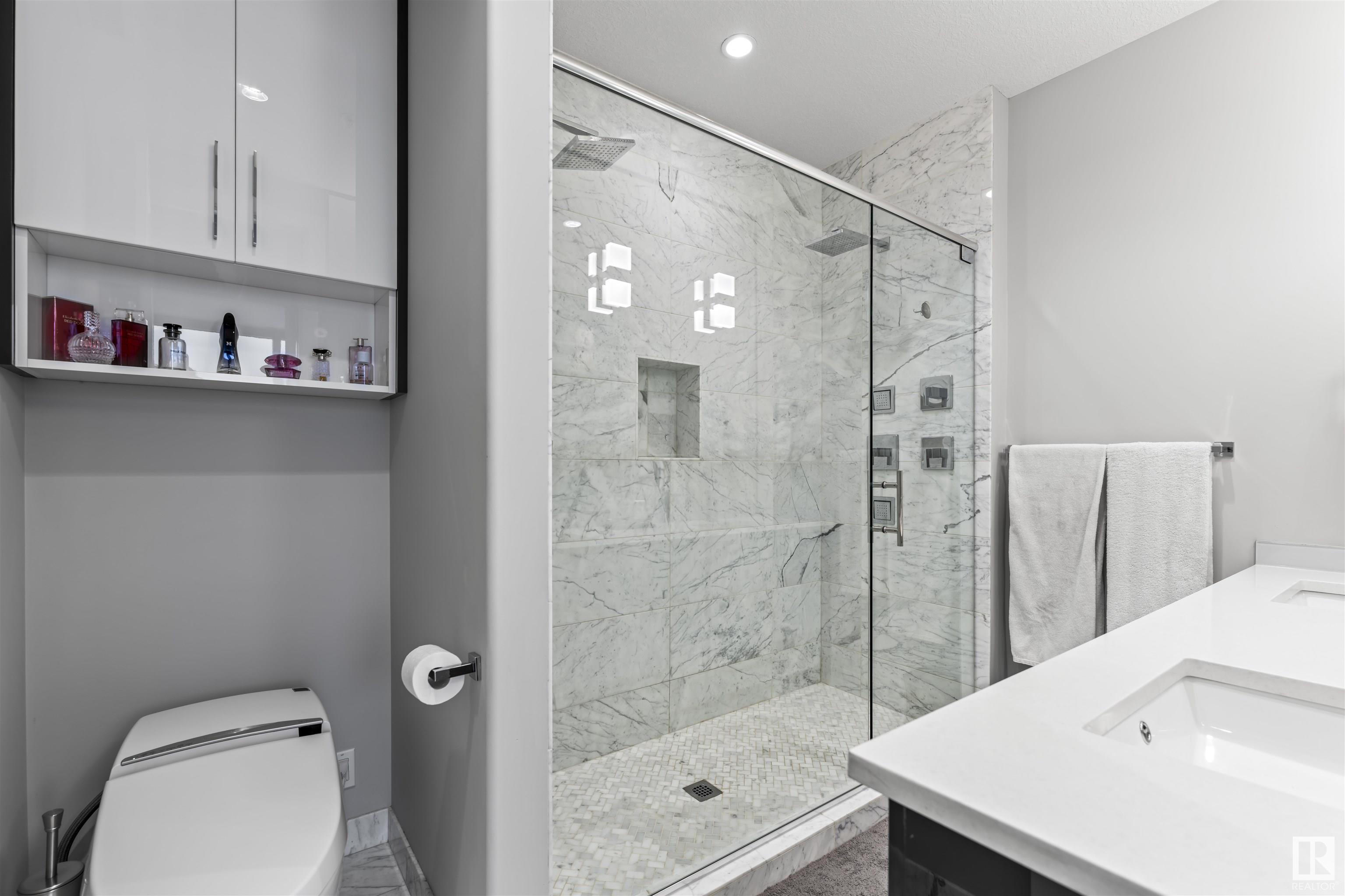      #3002 10238 103 ST NW , Edmonton,  ,T5J 0Y8 ;  Listing Number: MLS E4420477