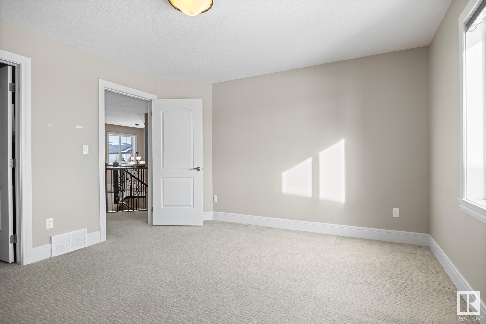      1539 CUNNINGHAM CAPE CA SW , Edmonton,  ,T6W 0Y3 ;  Listing Number: MLS E4420480