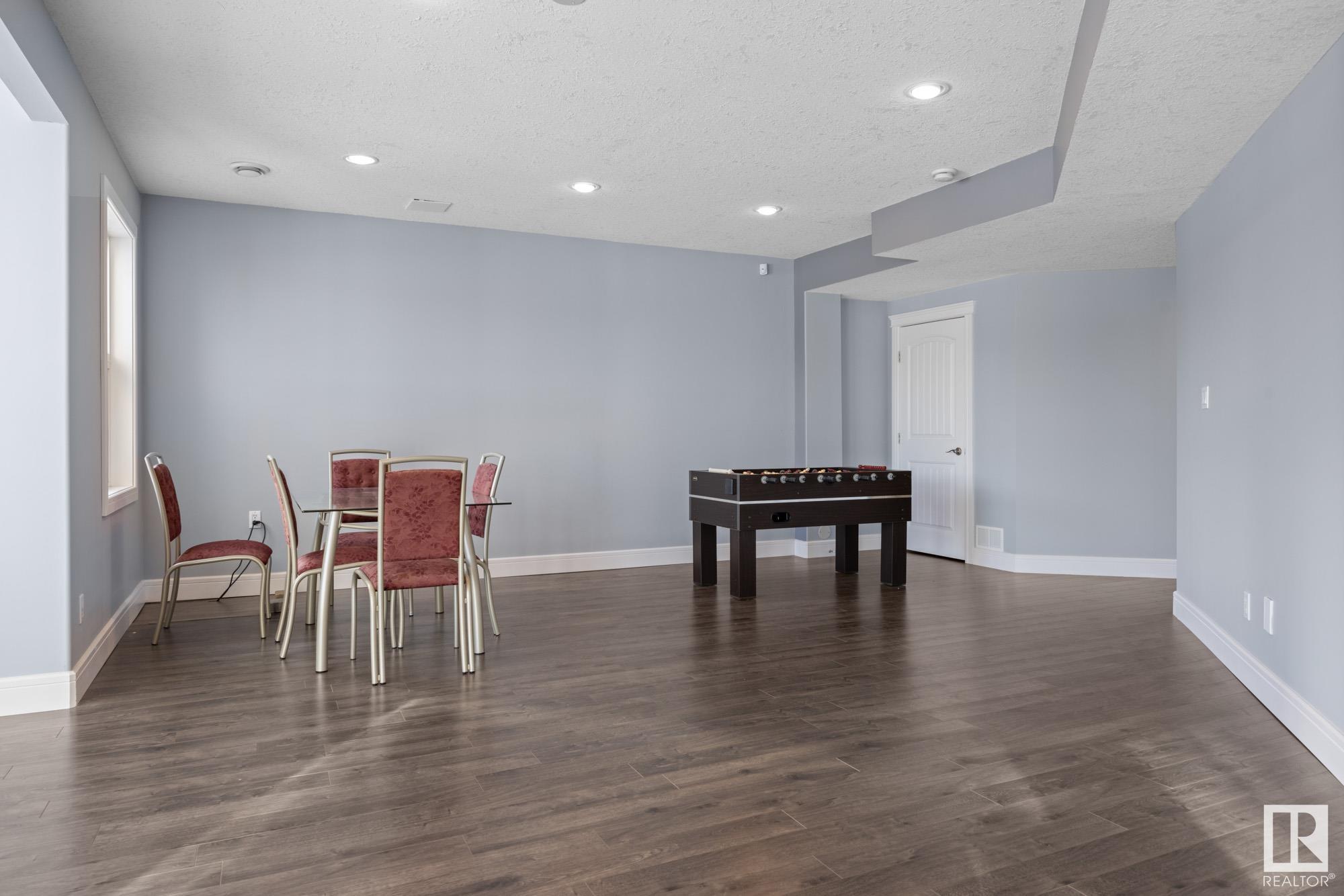      1539 CUNNINGHAM CAPE CA SW , Edmonton,  ,T6W 0Y3 ;  Listing Number: MLS E4420480