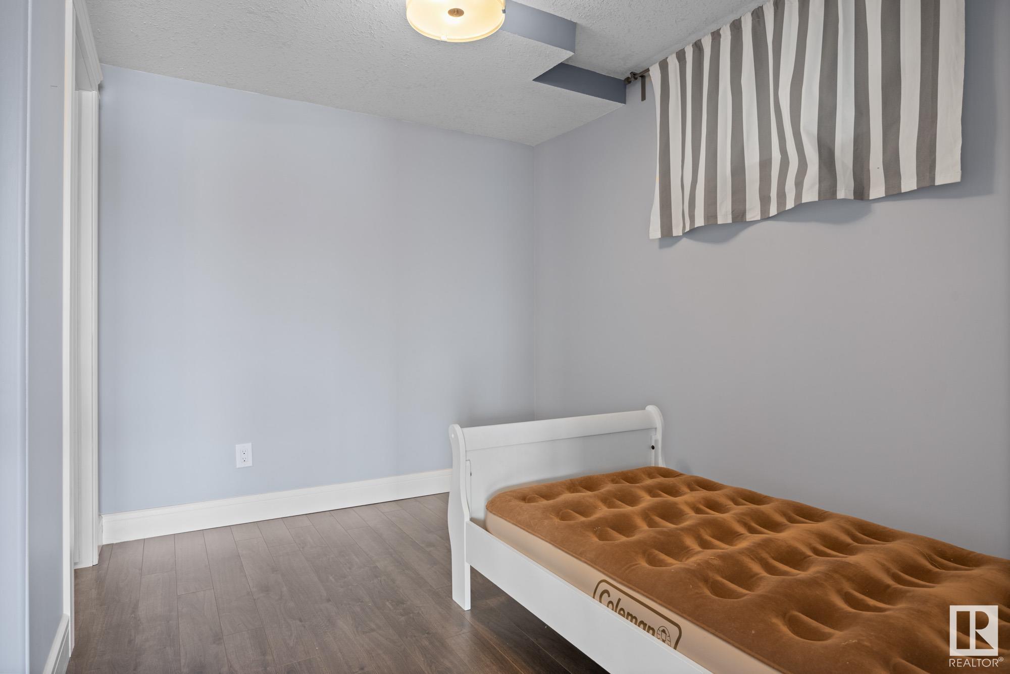      1539 CUNNINGHAM CAPE CA SW , Edmonton,  ,T6W 0Y3 ;  Listing Number: MLS E4420480
