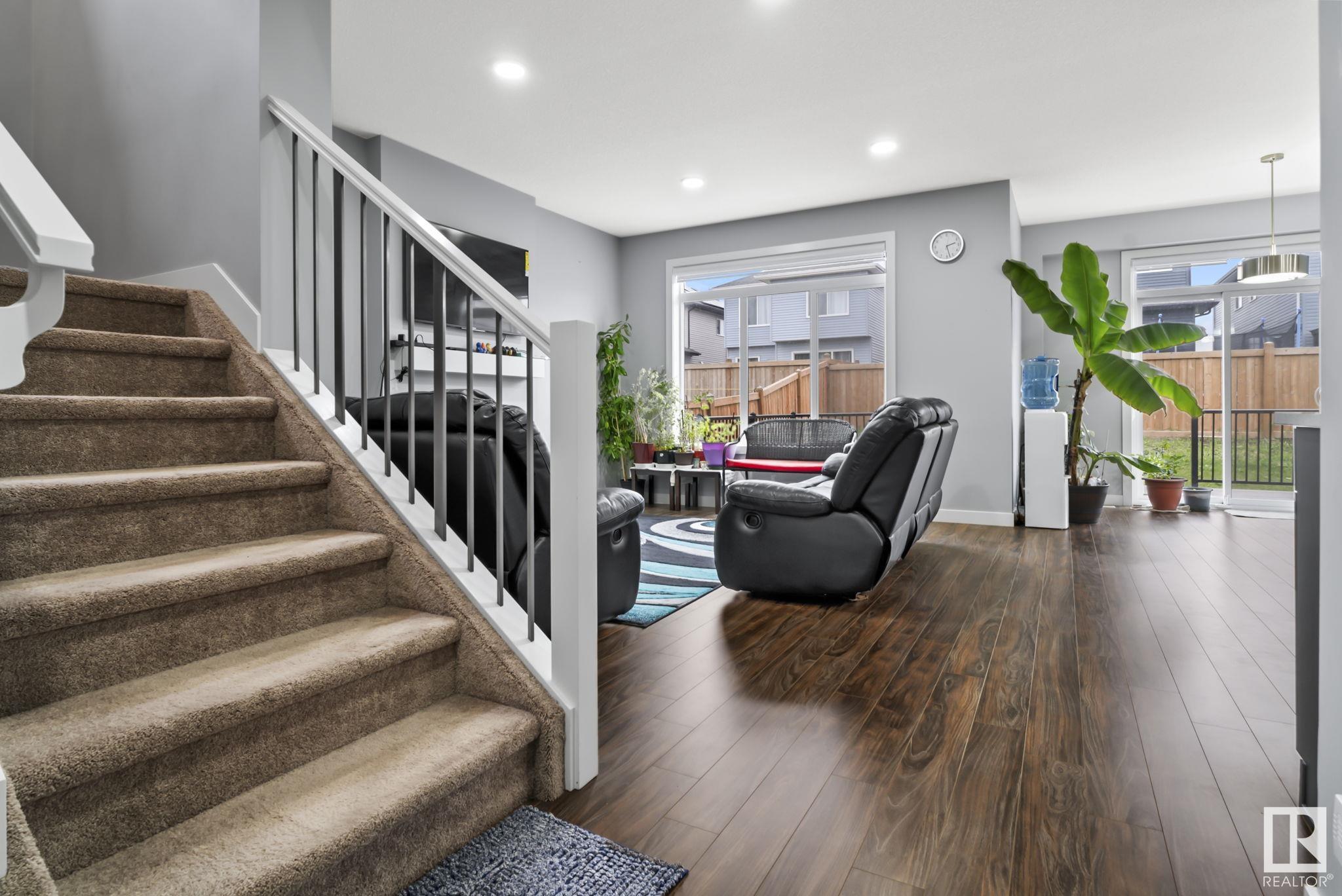      455 41 AV NW , Edmonton,  ,T6T 2G2 ;  Listing Number: MLS E4420481