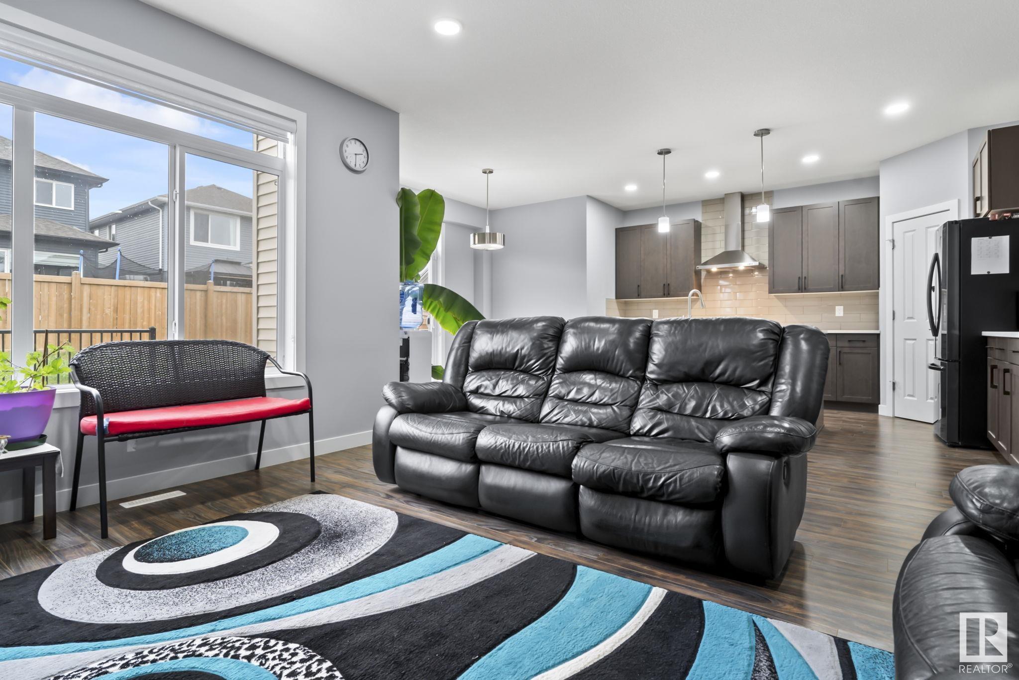      455 41 AV NW , Edmonton,  ,T6T 2G2 ;  Listing Number: MLS E4420481