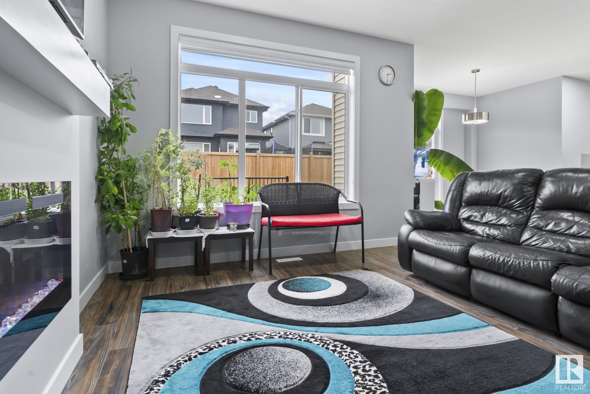      455 41 AV NW , Edmonton,  ,T6T 2G2 ;  Listing Number: MLS E4420481