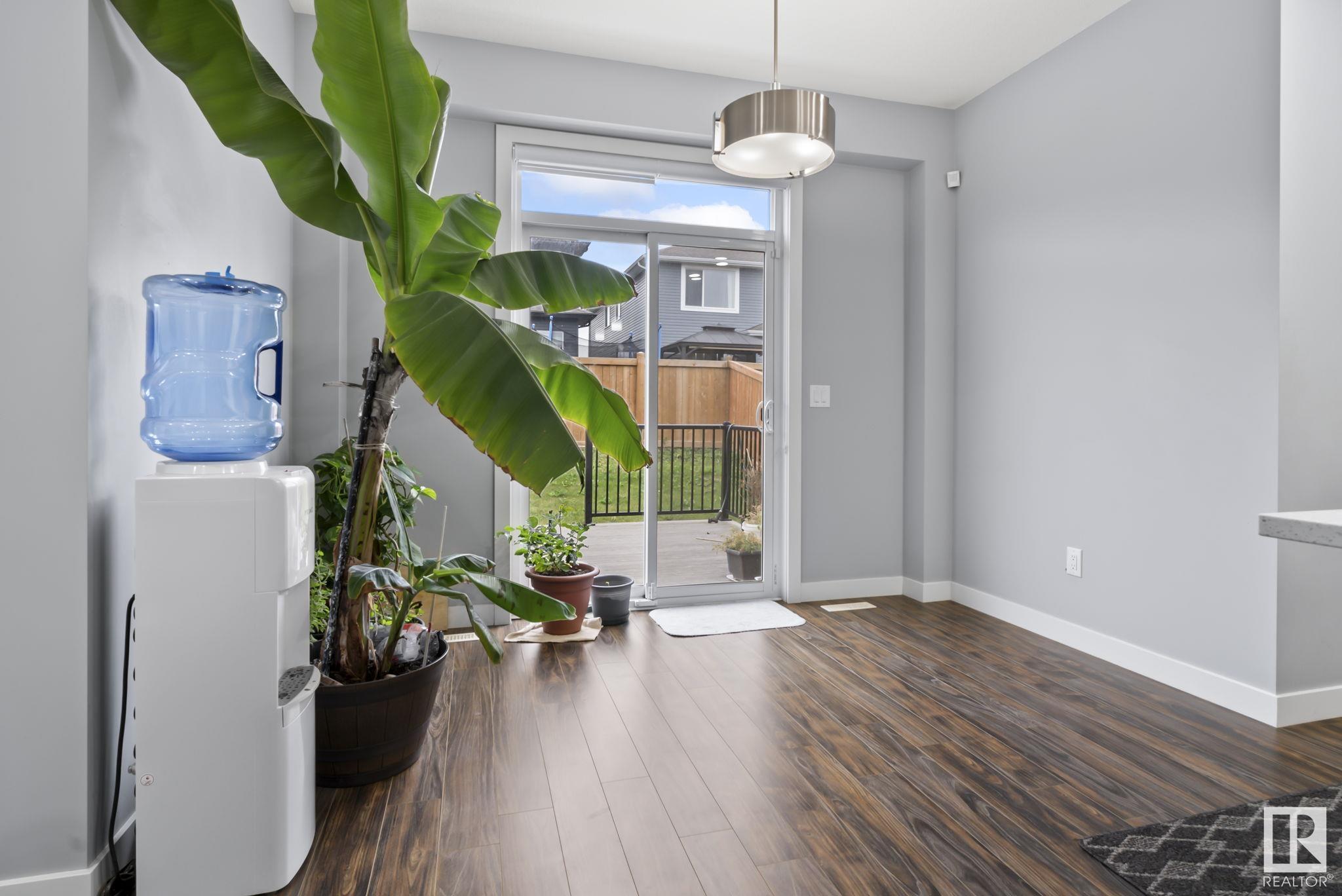      455 41 AV NW , Edmonton,  ,T6T 2G2 ;  Listing Number: MLS E4420481