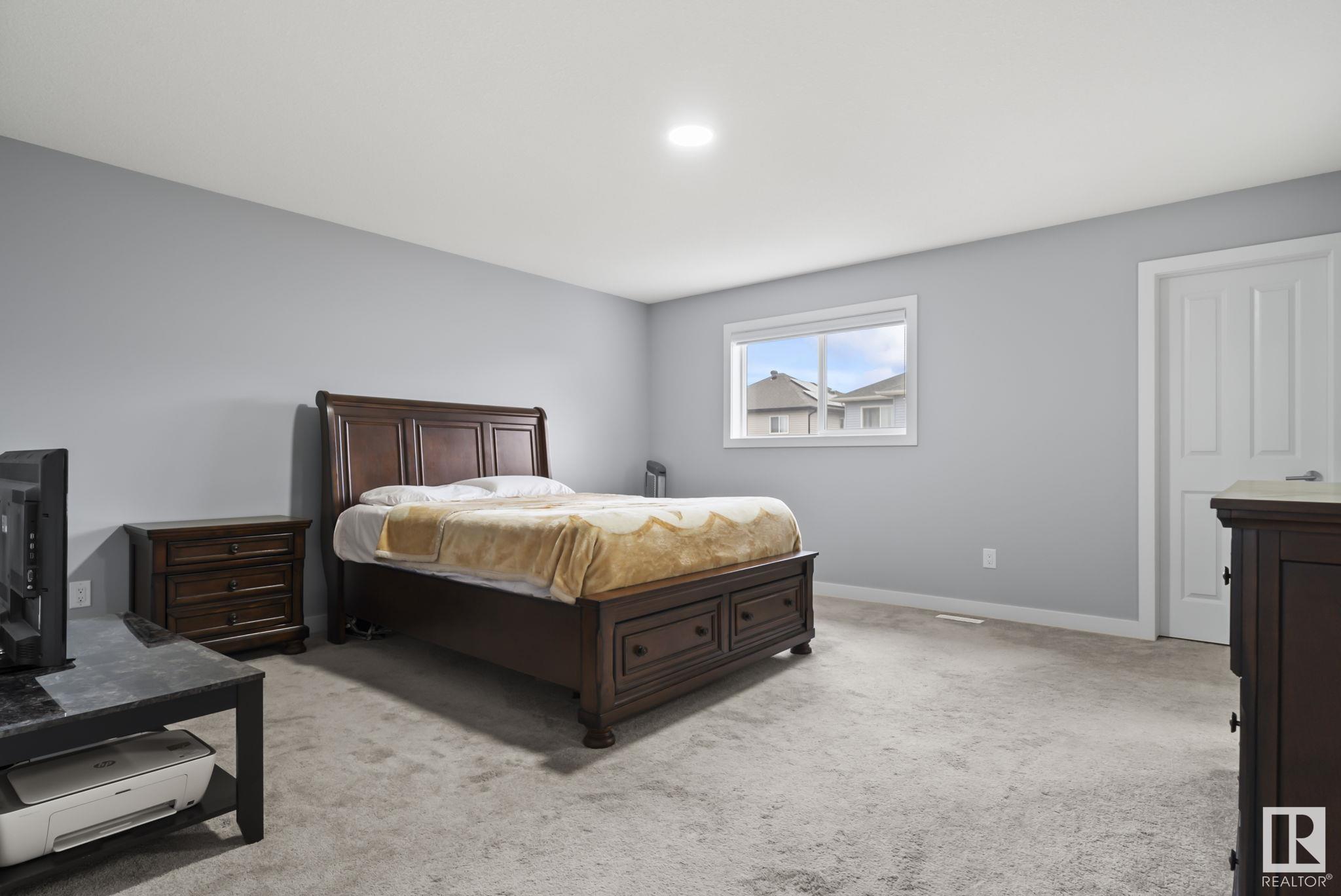      455 41 AV NW , Edmonton,  ,T6T 2G2 ;  Listing Number: MLS E4420481