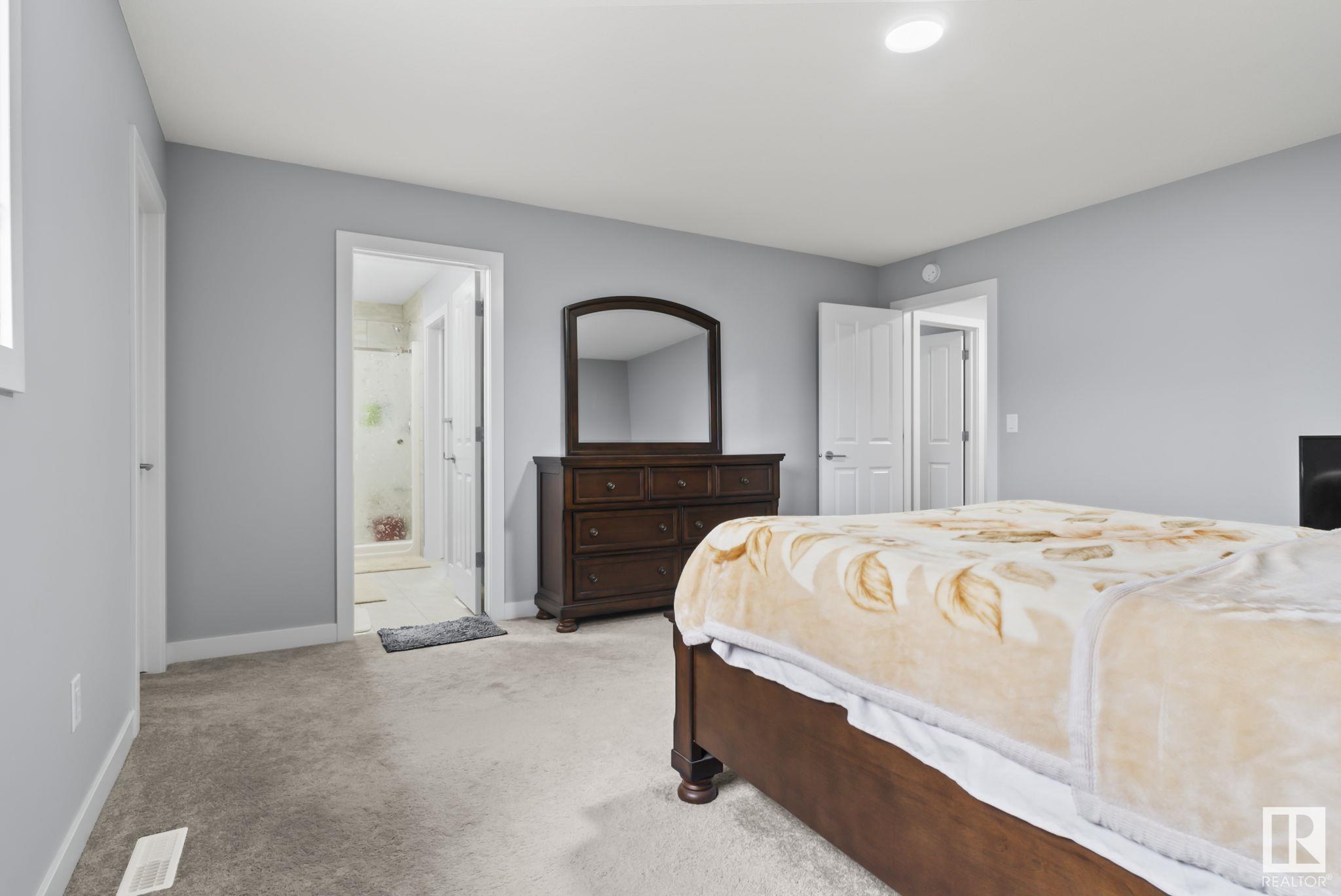      455 41 AV NW , Edmonton,  ,T6T 2G2 ;  Listing Number: MLS E4420481