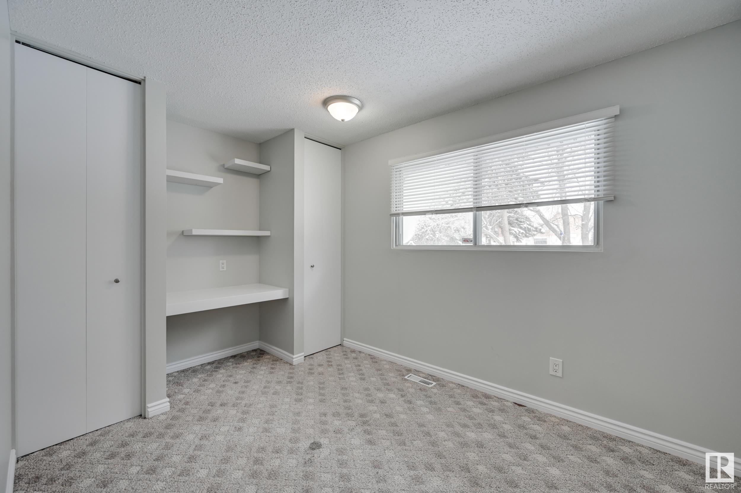      3660 73 ST NW , Edmonton,  ,T6K 0L7 ;  Listing Number: MLS E4420482