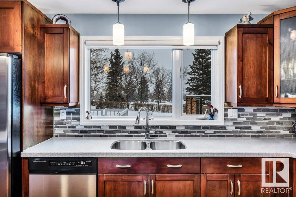      3 BEAUVISTA DR , Sherwood Park,  ,T8A 3M6 ;  Listing Number: MLS E4420483