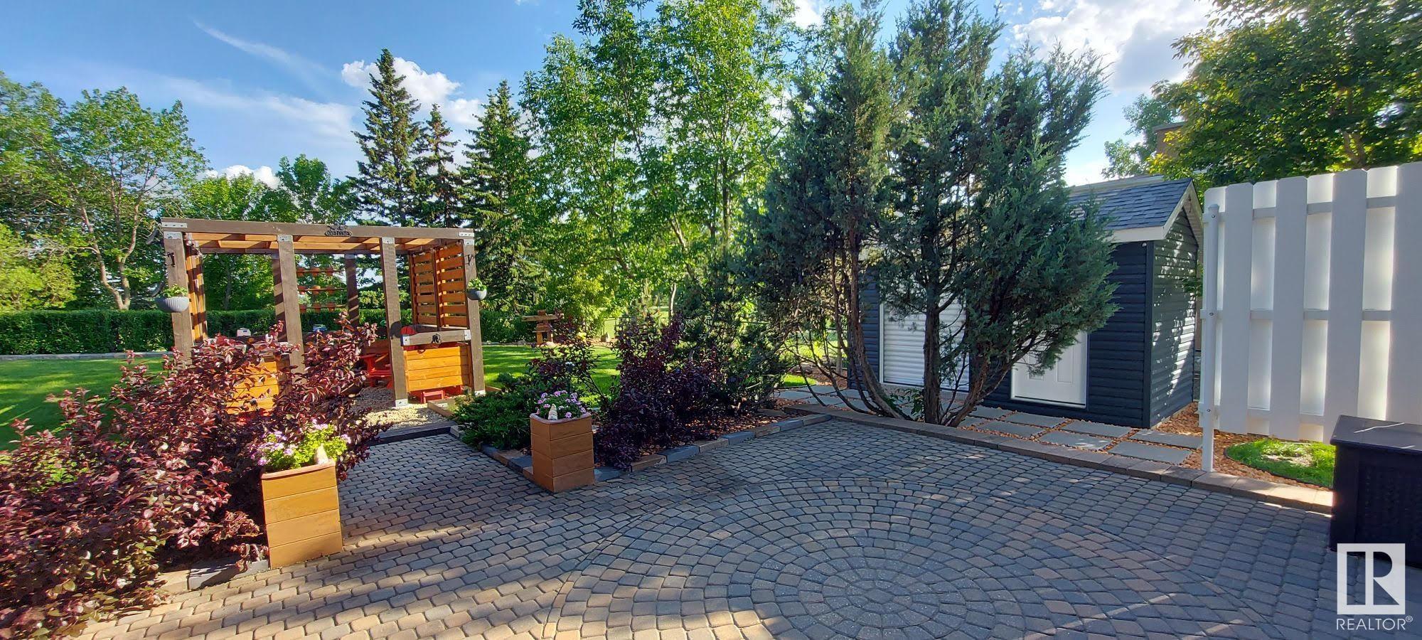      3 BEAUVISTA DR , Sherwood Park,  ,T8A 3M6 ;  Listing Number: MLS E4420483
