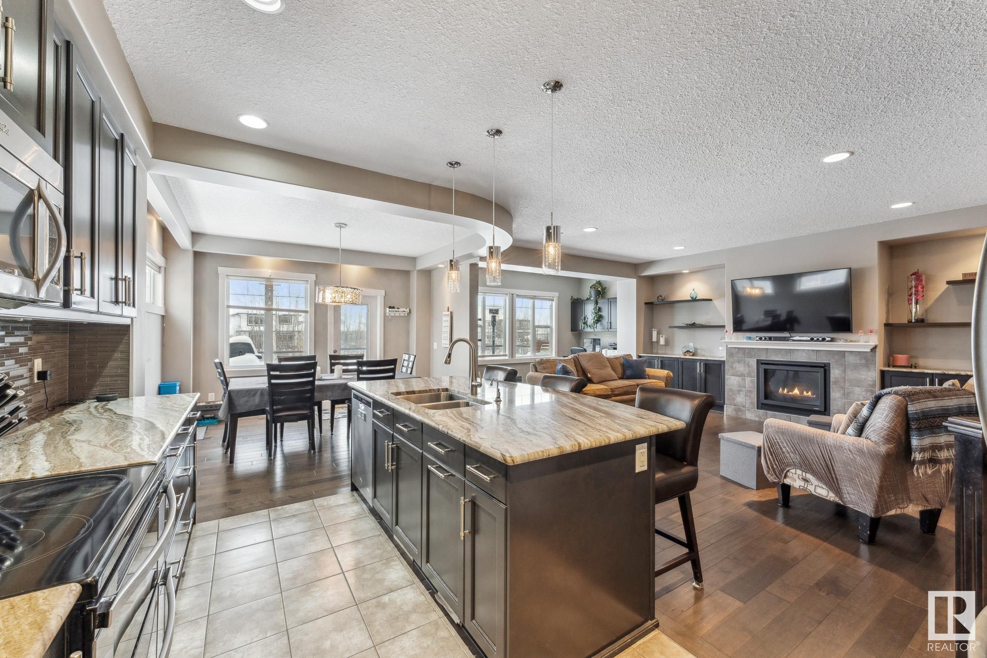      3651 8 ST NW , Edmonton,  ,T6T 0S4 ;  Listing Number: MLS E4420485