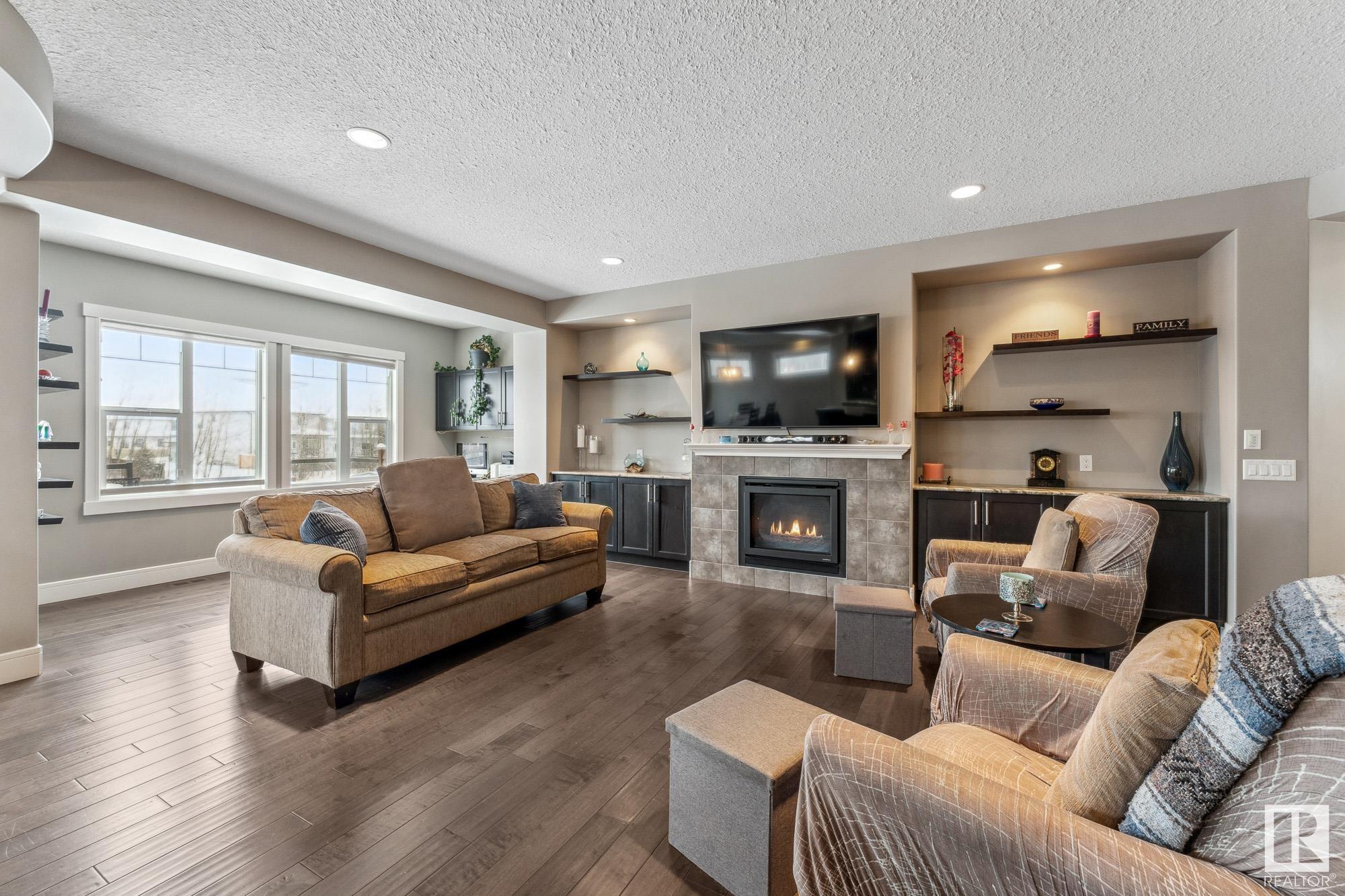      3651 8 ST NW , Edmonton,  ,T6T 0S4 ;  Listing Number: MLS E4420485